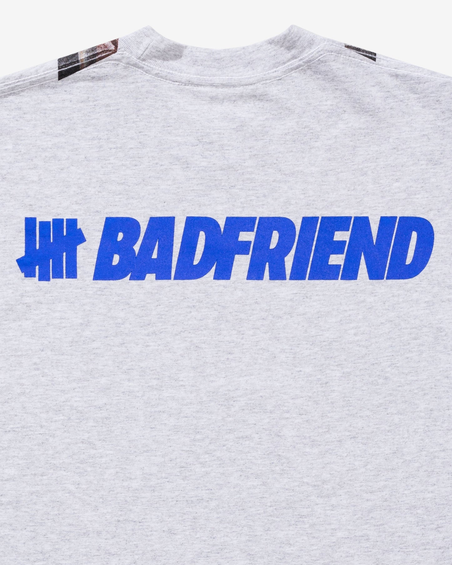 Undefeated Clothing - UNDEFEATED X BADFRIEND MEDALS S/S TEE - HEATHER GREY