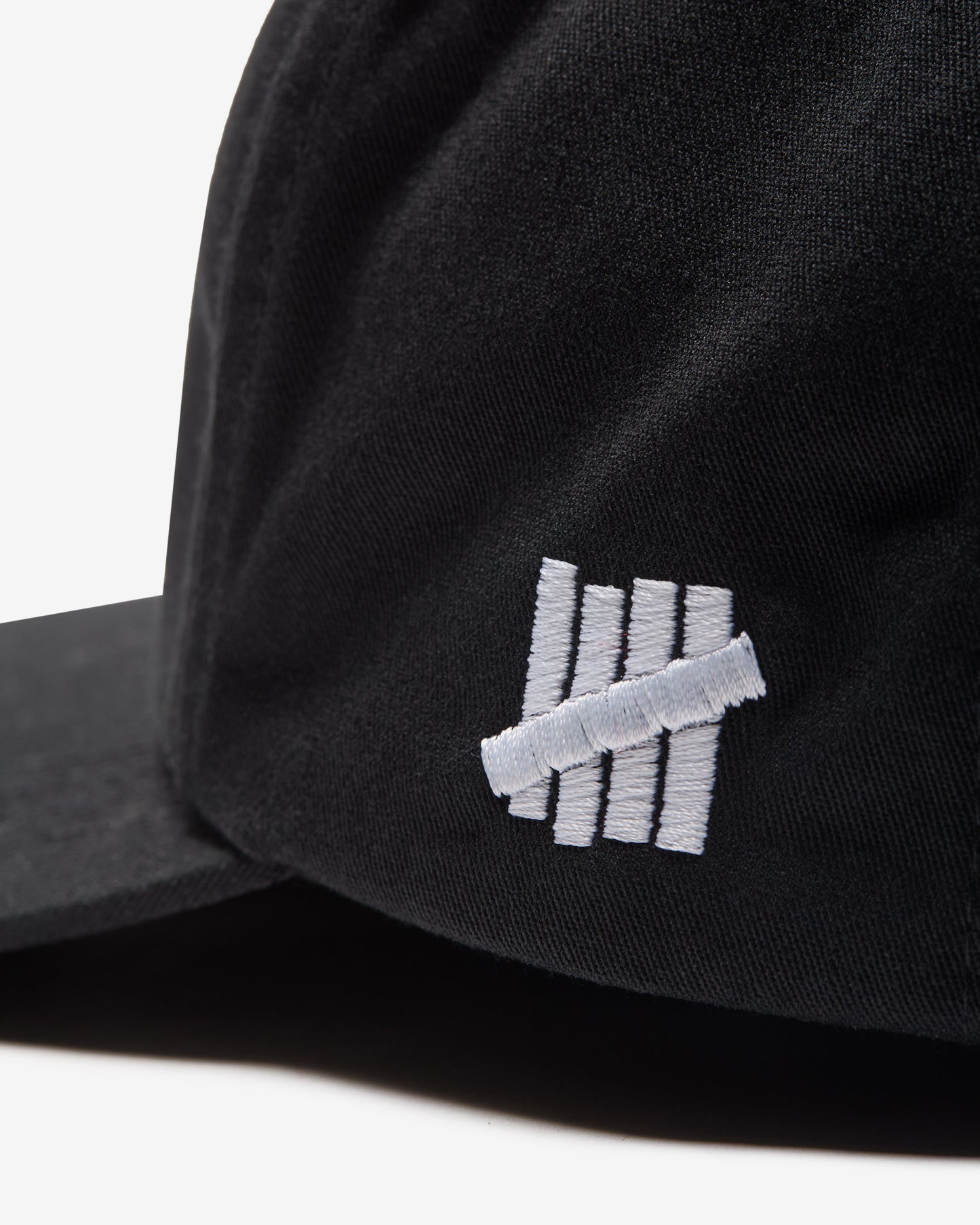 Undefeated Accessories - UNDEFEATED REGIONAL STENCIL SNAPBACK - LV - BLACK