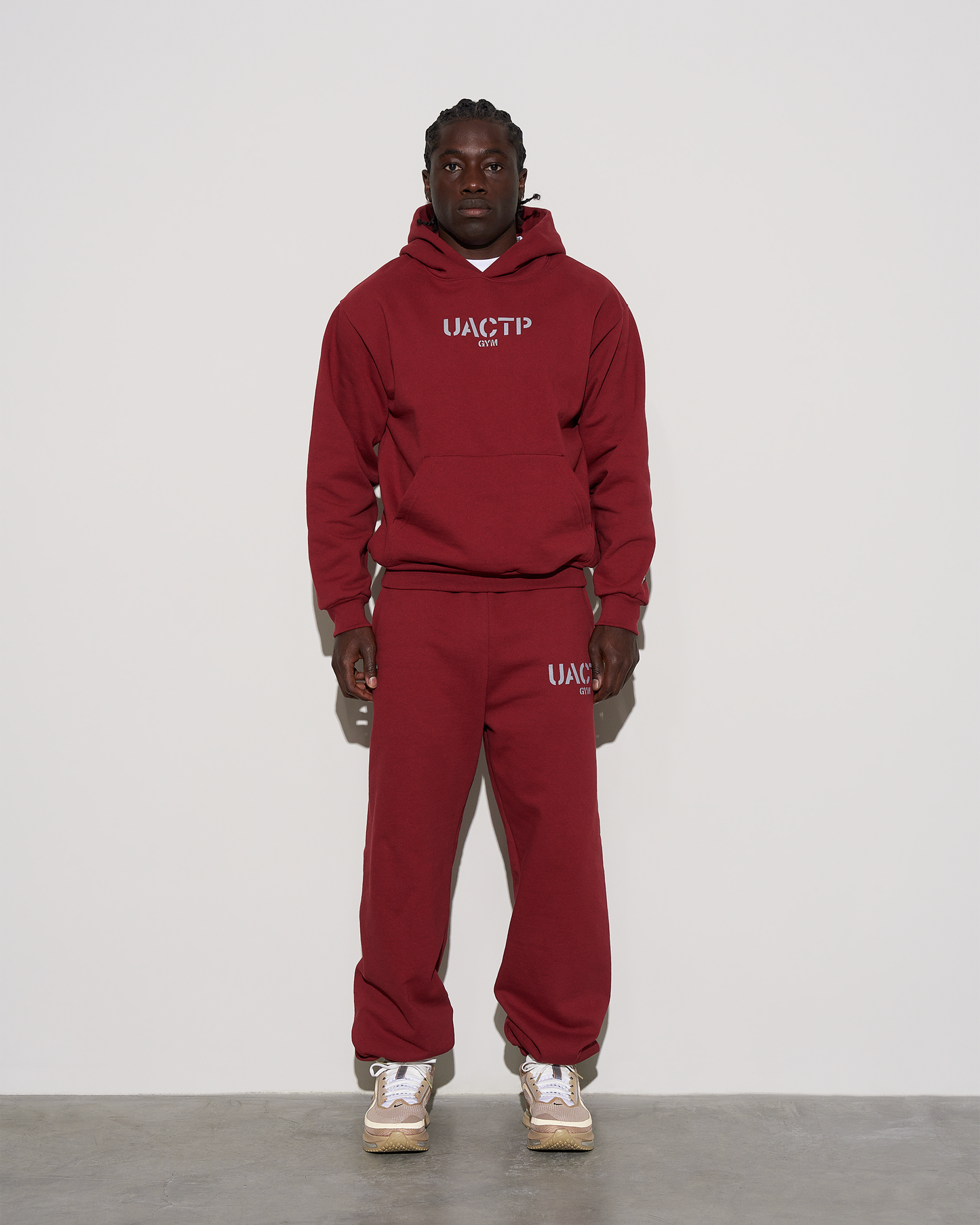 Undefeated Clothing - UACTP STENCIL GYM SWEATPANT - BURGUNDY