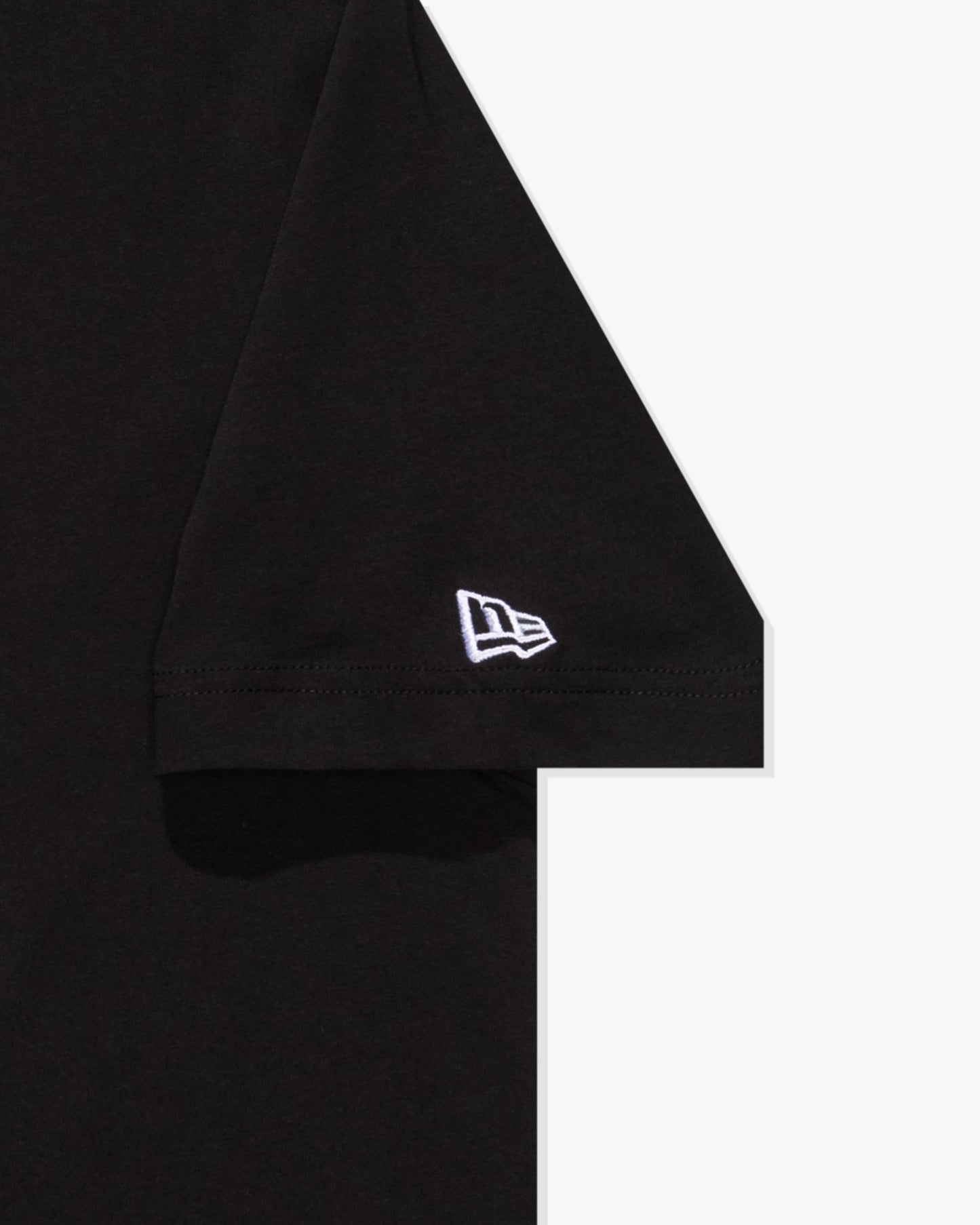 Undefeated Clothing - UNDEFEATED X NE X DODGERS STACKED LOGO S/S TEE