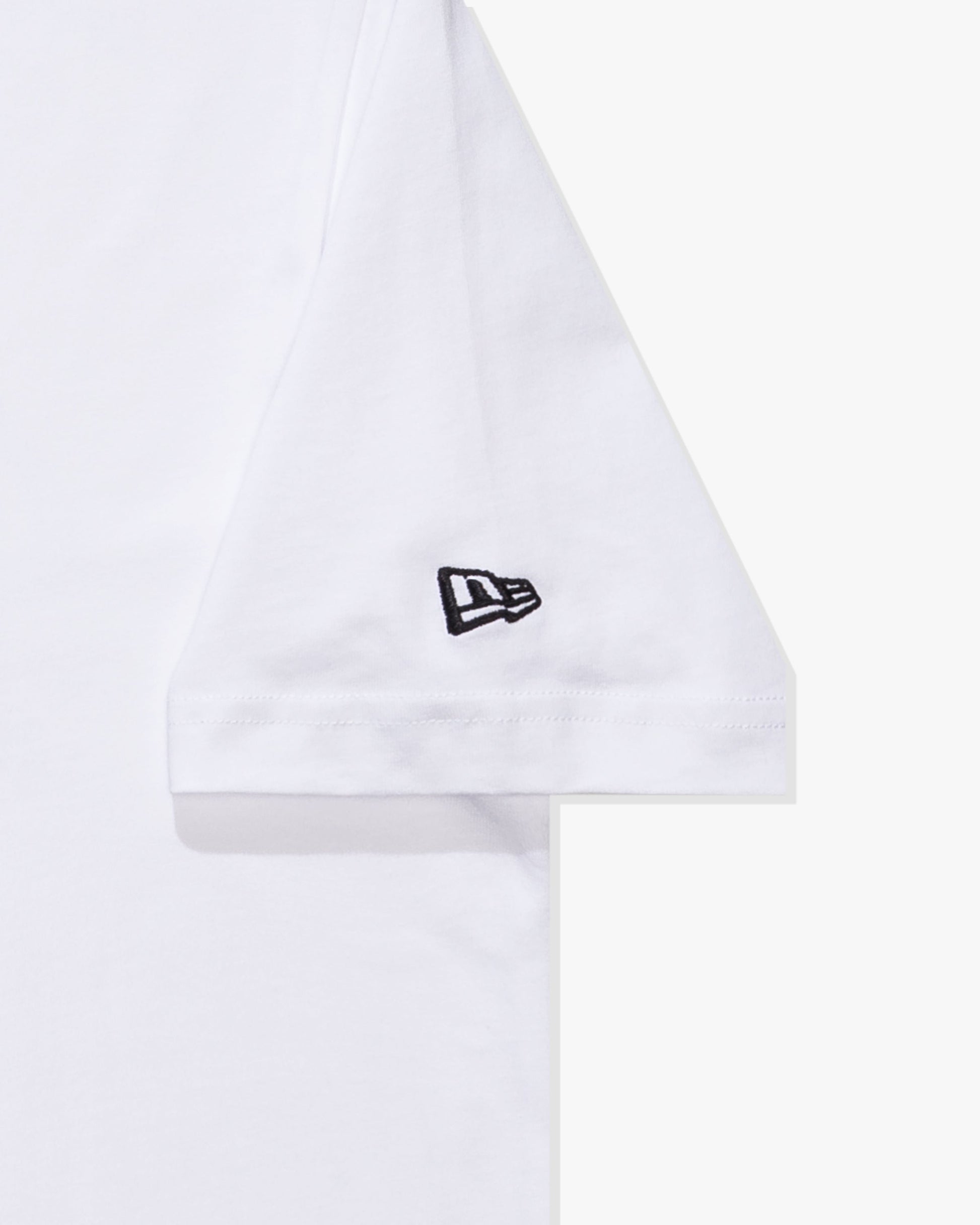 Undefeated Clothing - UNDEFEATED X NE X DODGERS STACKED LOGO S/S TEE