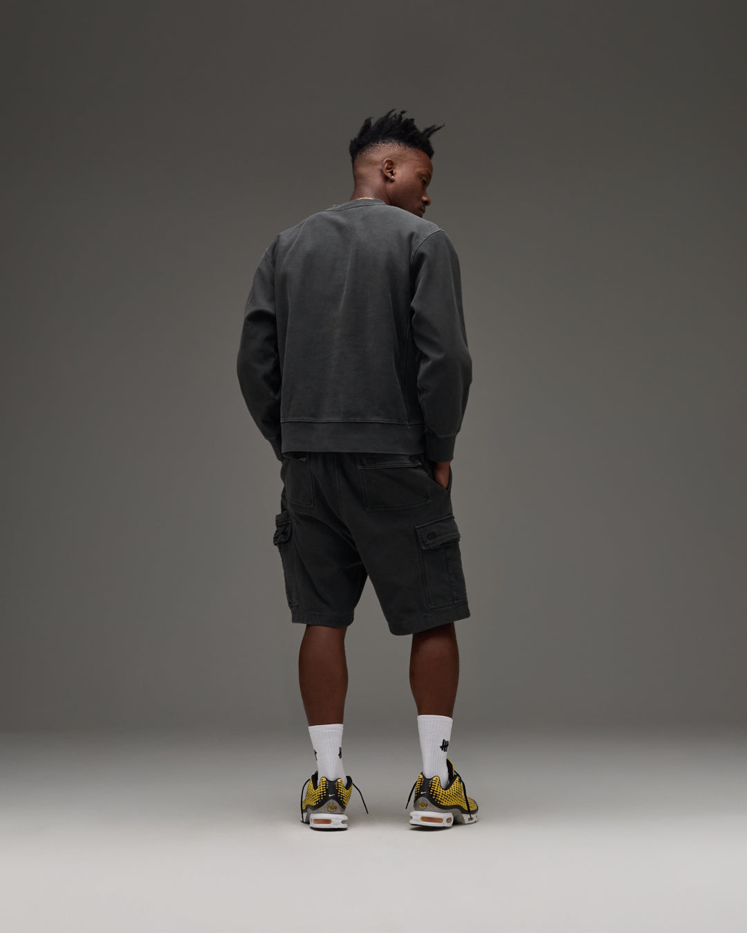 Undefeated Clothing - UNDEFEATED CARGO SWEATSHORT