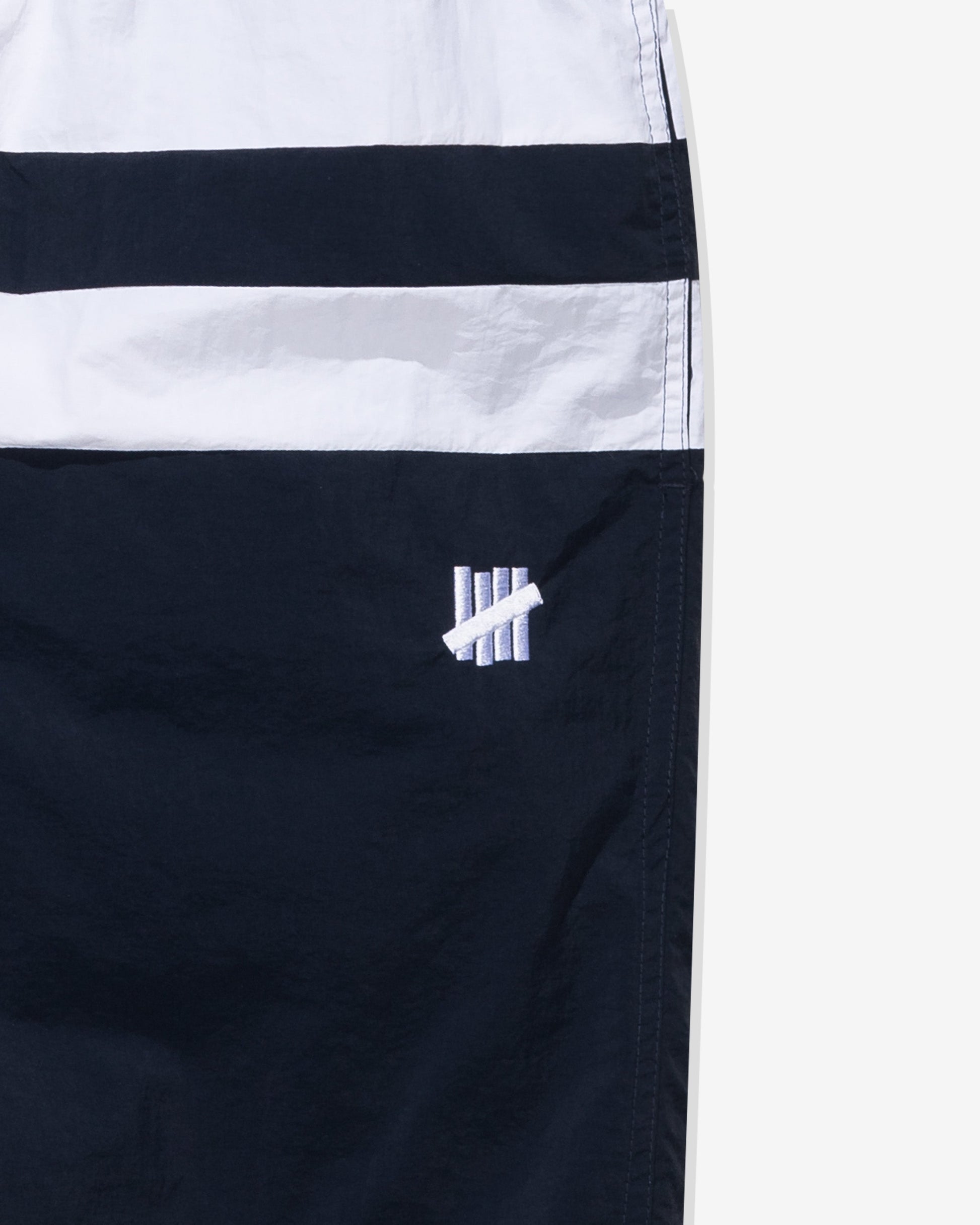 Undefeated Clothing - UNDEFEATED STRIPED SWIM SHORT