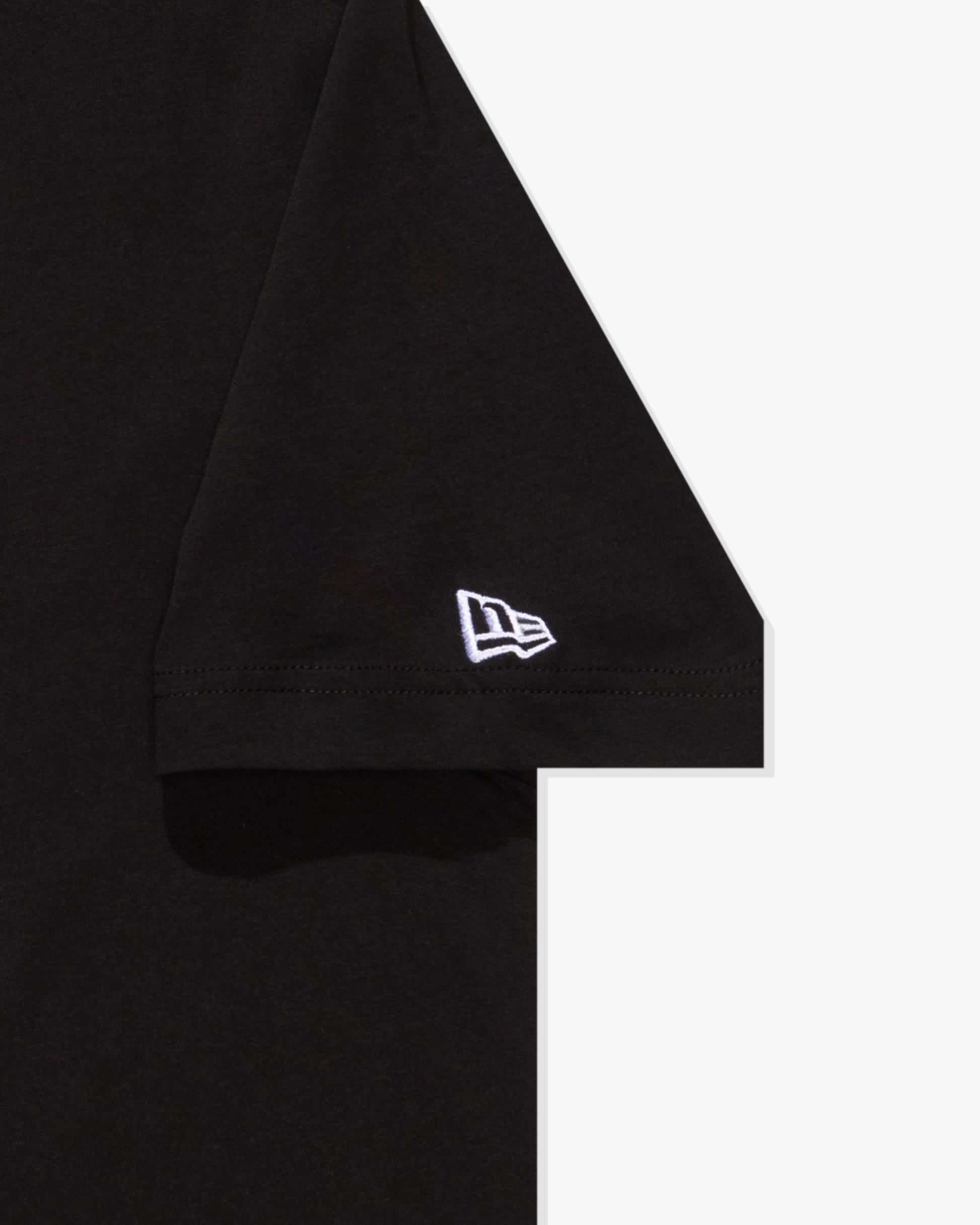 Undefeated Clothing - UNDEFEATED X NE X DODGERS STACKED LOGO S/S TEE