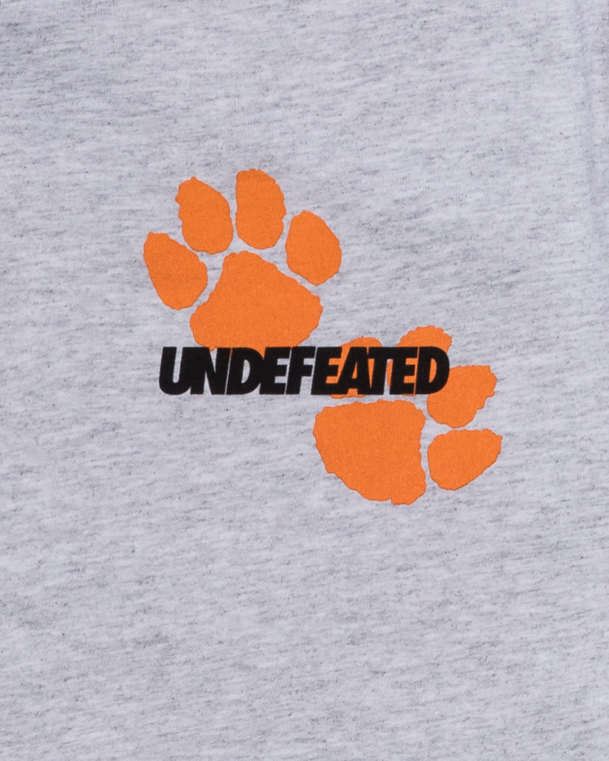 Undefeated Clothing - UNDEFEATED PLAY DIRTY S/S TEE