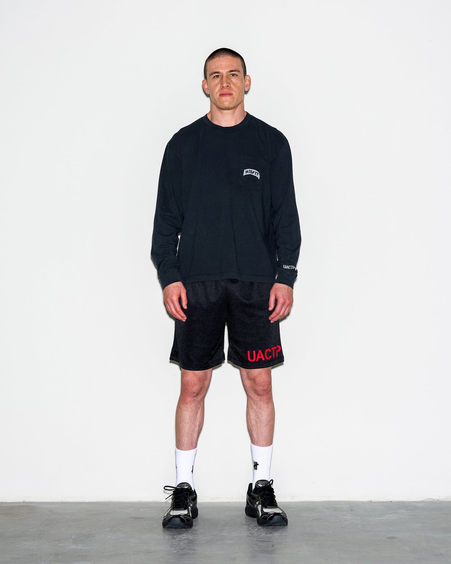 Undefeated Clothing - UACTP X GARDAR EIDE EINARSSON STANDARD BRIEF L/S POCKET TEE