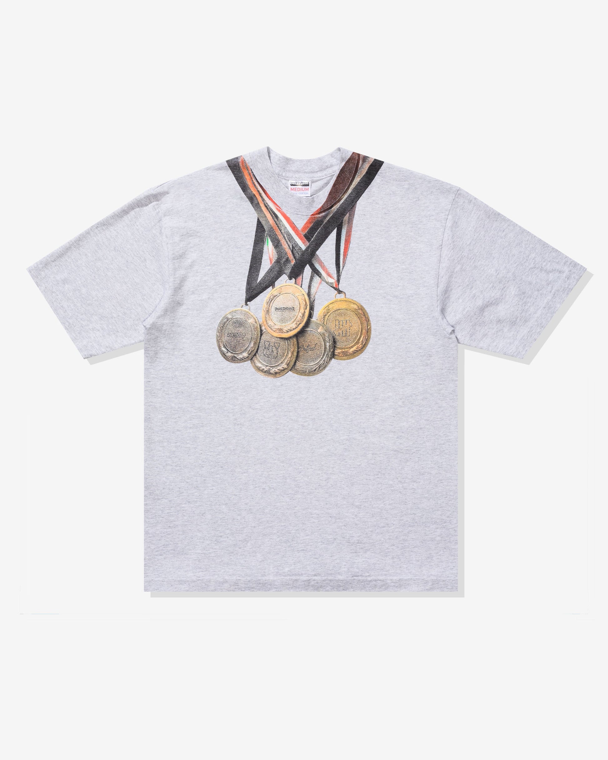 Undefeated Clothing - UNDEFEATED X BADFRIEND MEDALS S/S TEE - HEATHER GREY