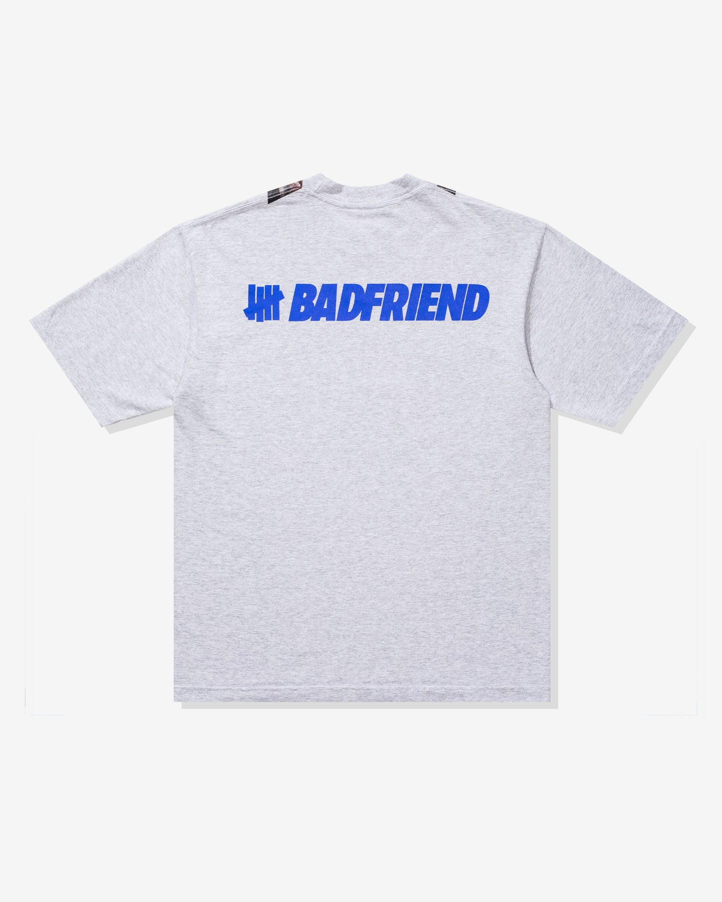 Undefeated Clothing - UNDEFEATED X BADFRIEND MEDALS S/S TEE - HEATHER GREY