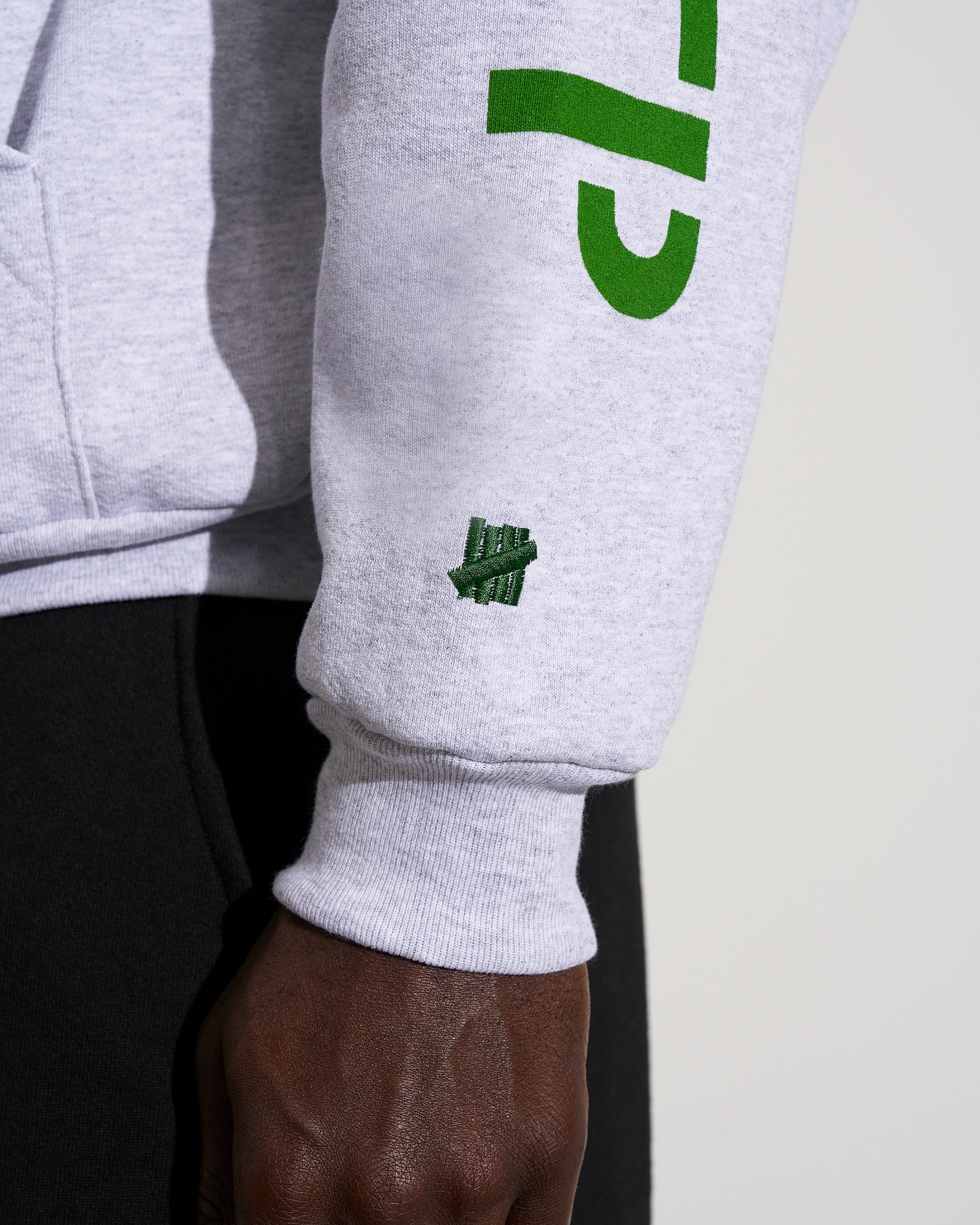 Undefeated Clothing - UACTP STENCIL PULLOVER HOOD