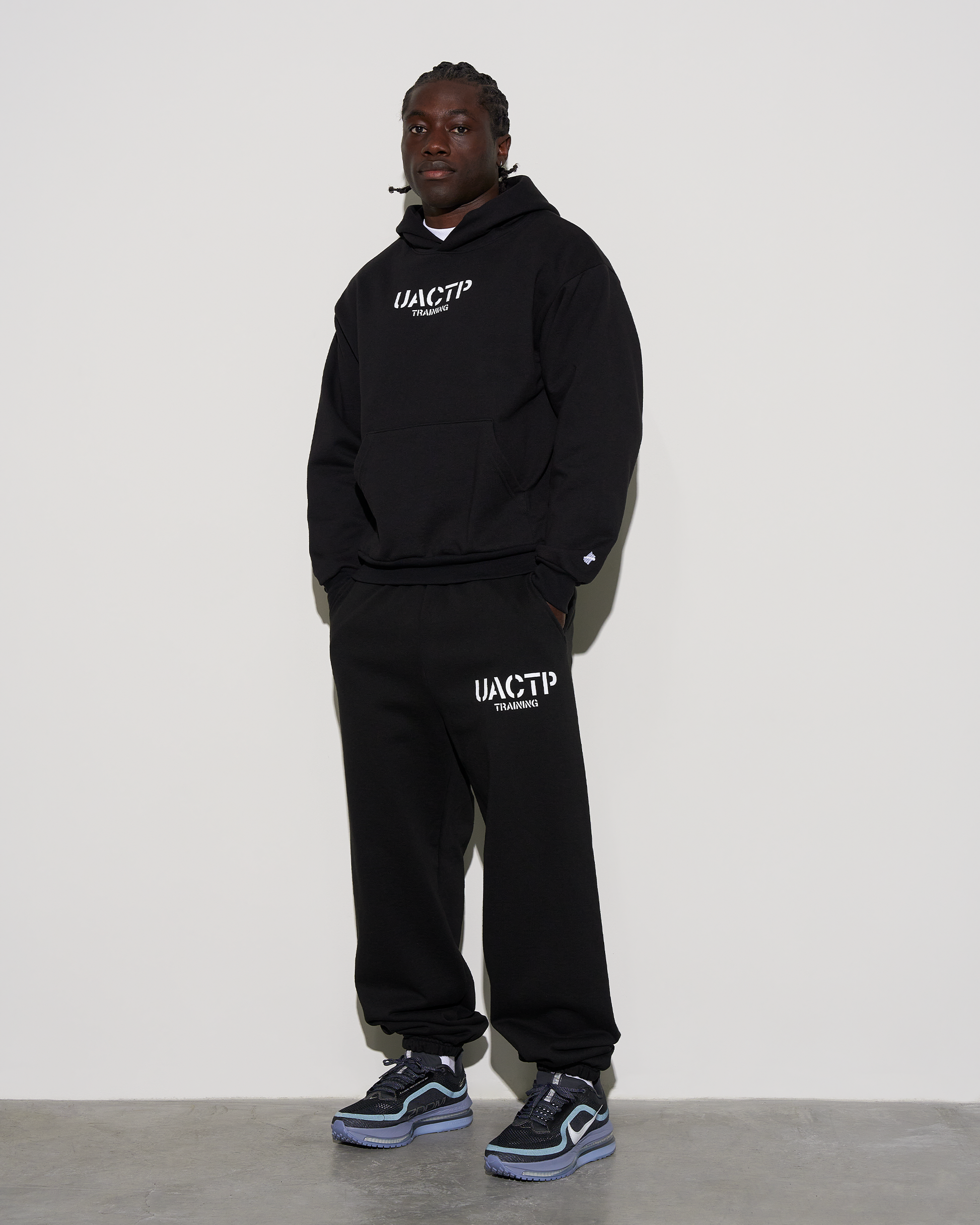 Undefeated Clothing - UACTP STENCIL TRAINING SWEATPANT