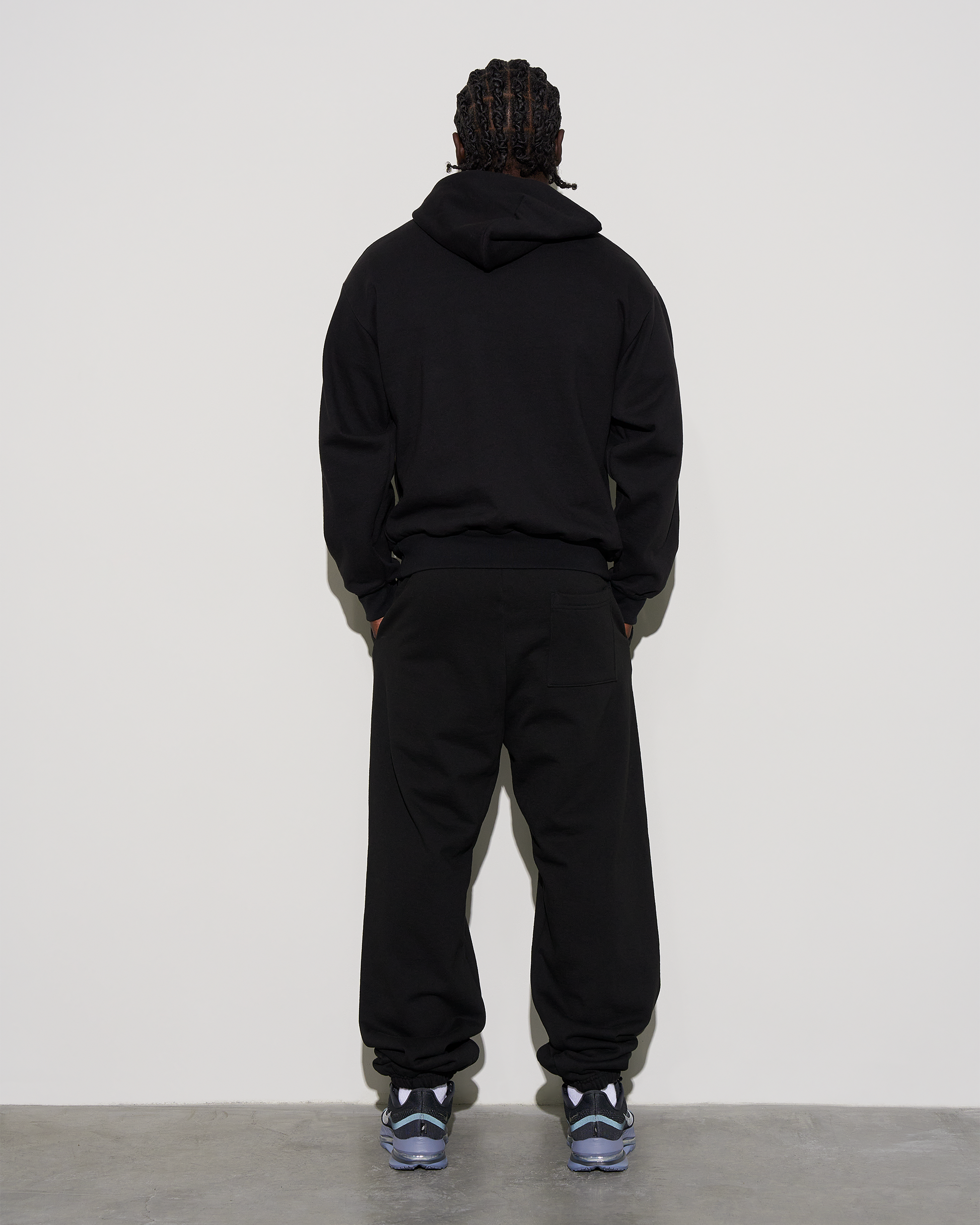 Undefeated Clothing - UACTP STENCIL TRAINING SWEATPANT