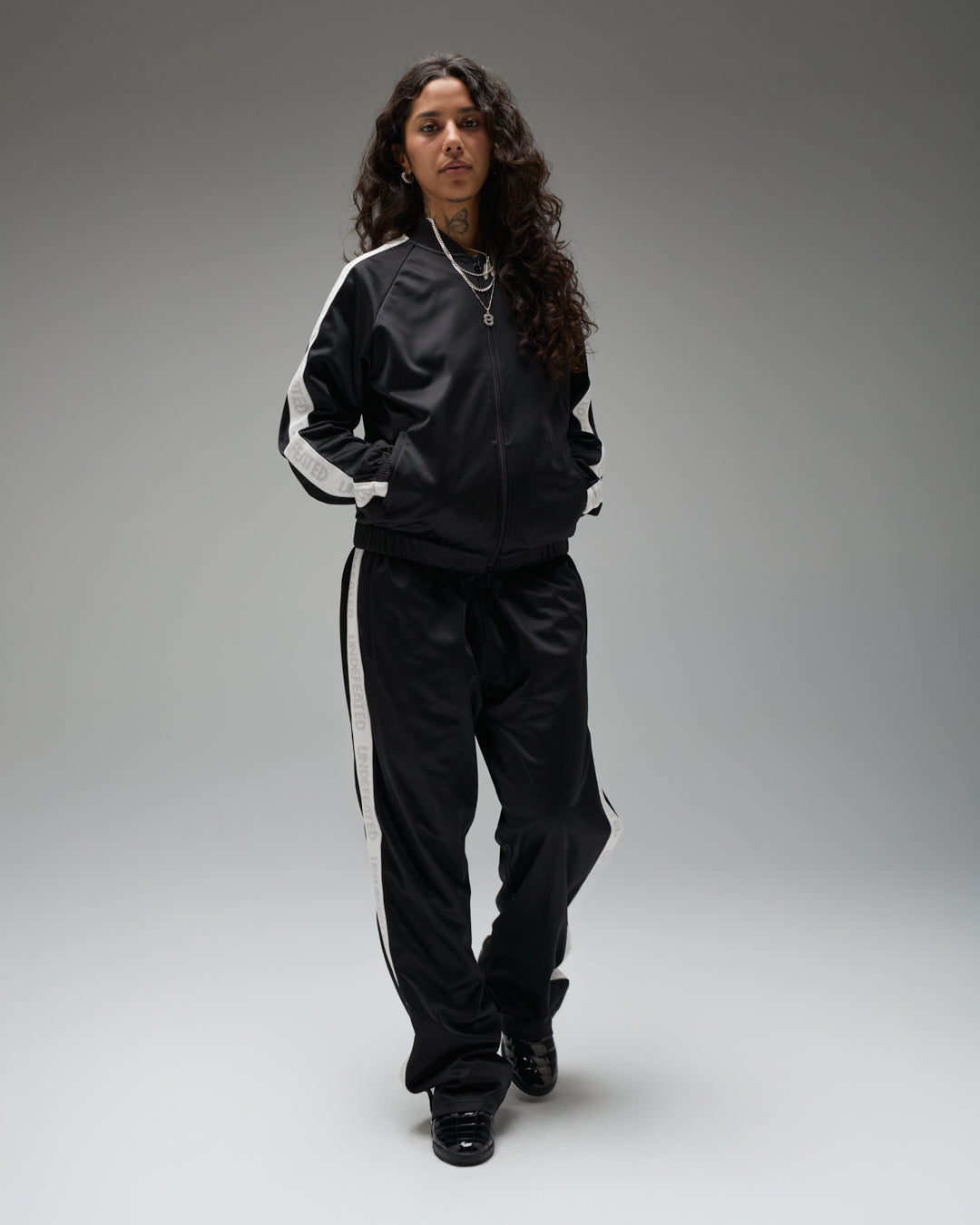 Undefeated Clothing - UNDEFEATED TAPED TRACK PANT