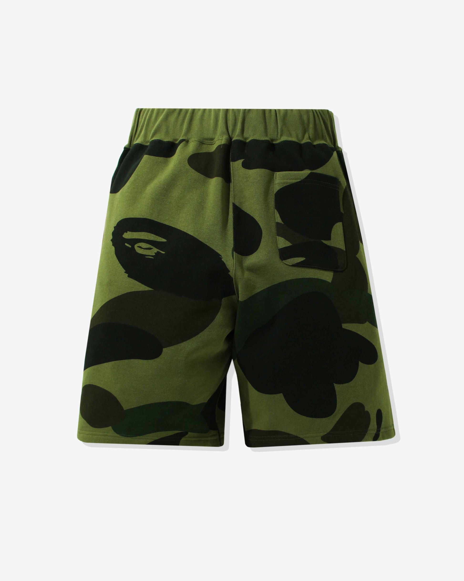 Undefeated Clothing - BAPE GIANT 1ST CAMO WIDE FIT SWEAT SHORTS