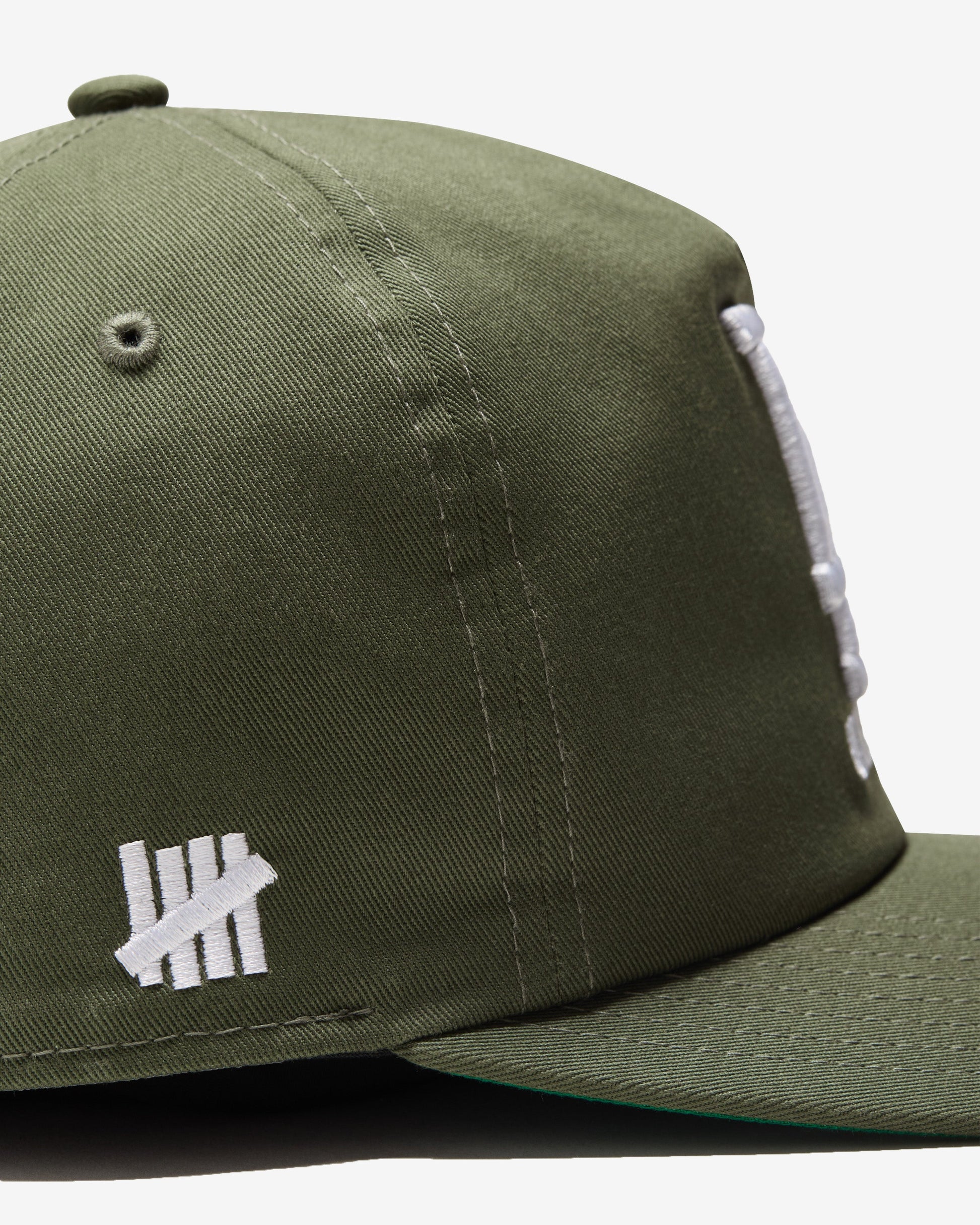 Undefeated Accessories - UNDEFEATED X NE X DODGERS STACKED LOGO SNAPBACK