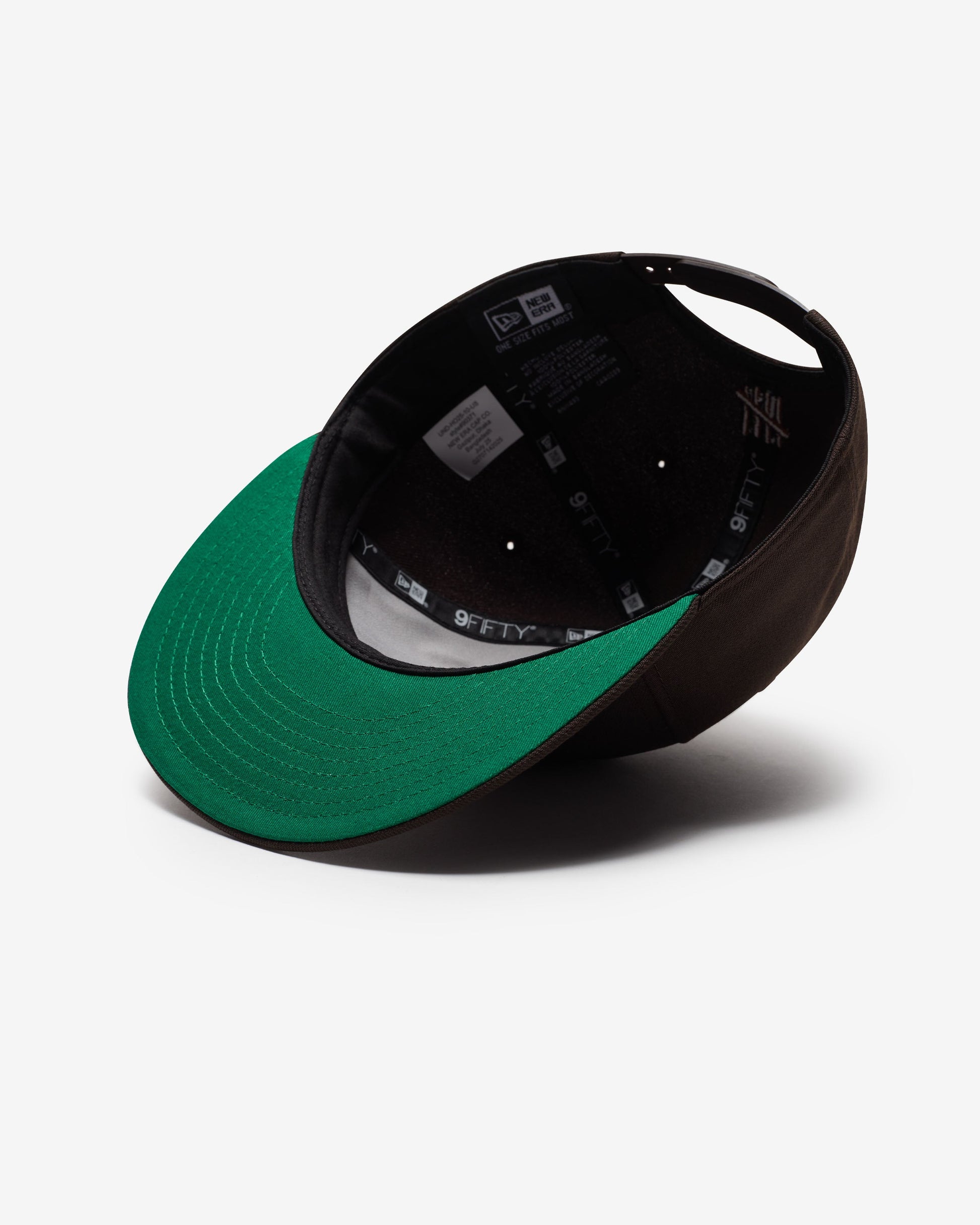 Undefeated Accessories - UNDEFEATED X NE BIG U SNAPBACK