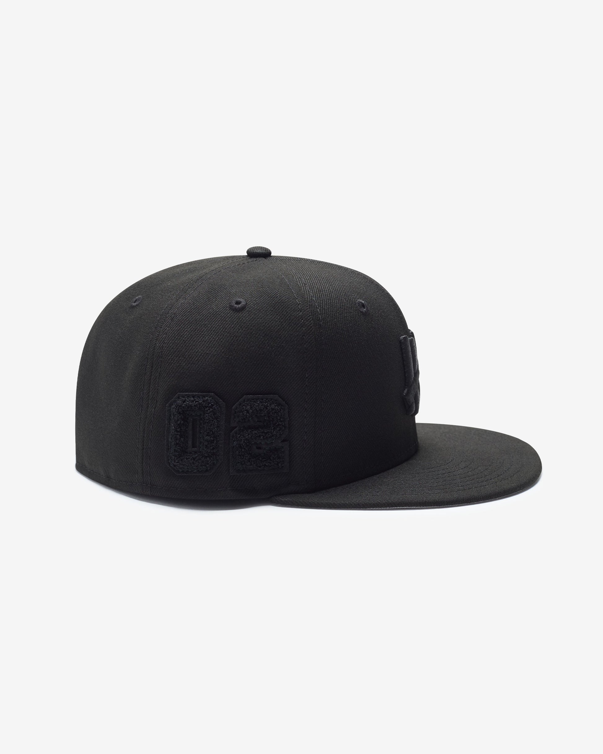 Undefeated Accessories - UNDEFEATED X NE MONOCHROME ICON FITTED