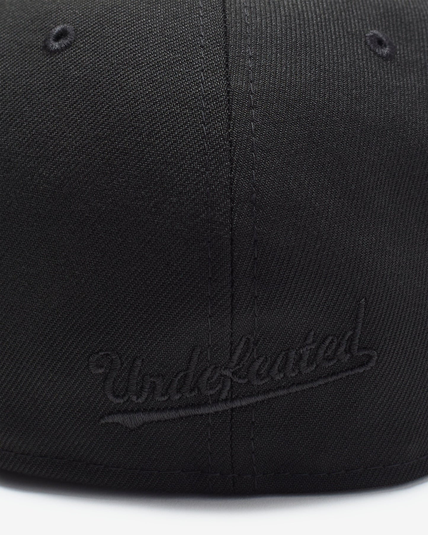 Undefeated Accessories - UNDEFEATED X NE MONOCHROME ICON FITTED