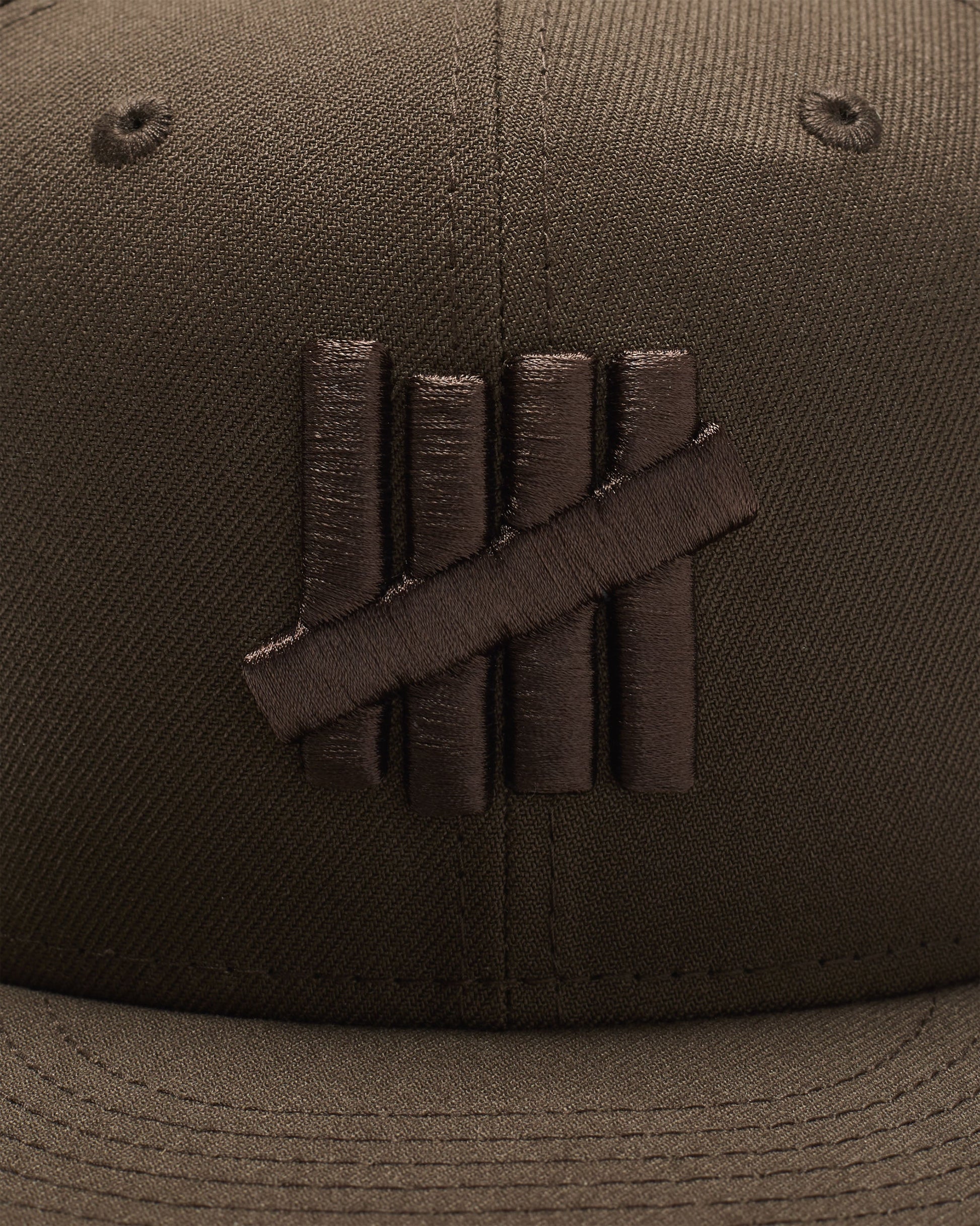 Undefeated Accessories - UNDEFEATED X NE MONOCHROME ICON FITTED