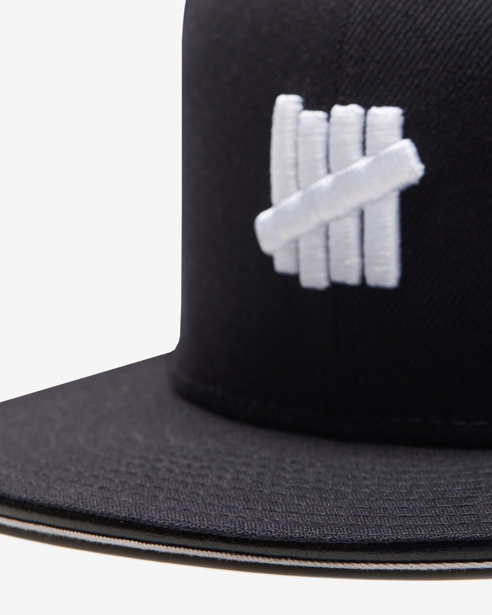 Undefeated Accessories - UNDEFEATED X NE WOOL ICON FITTED