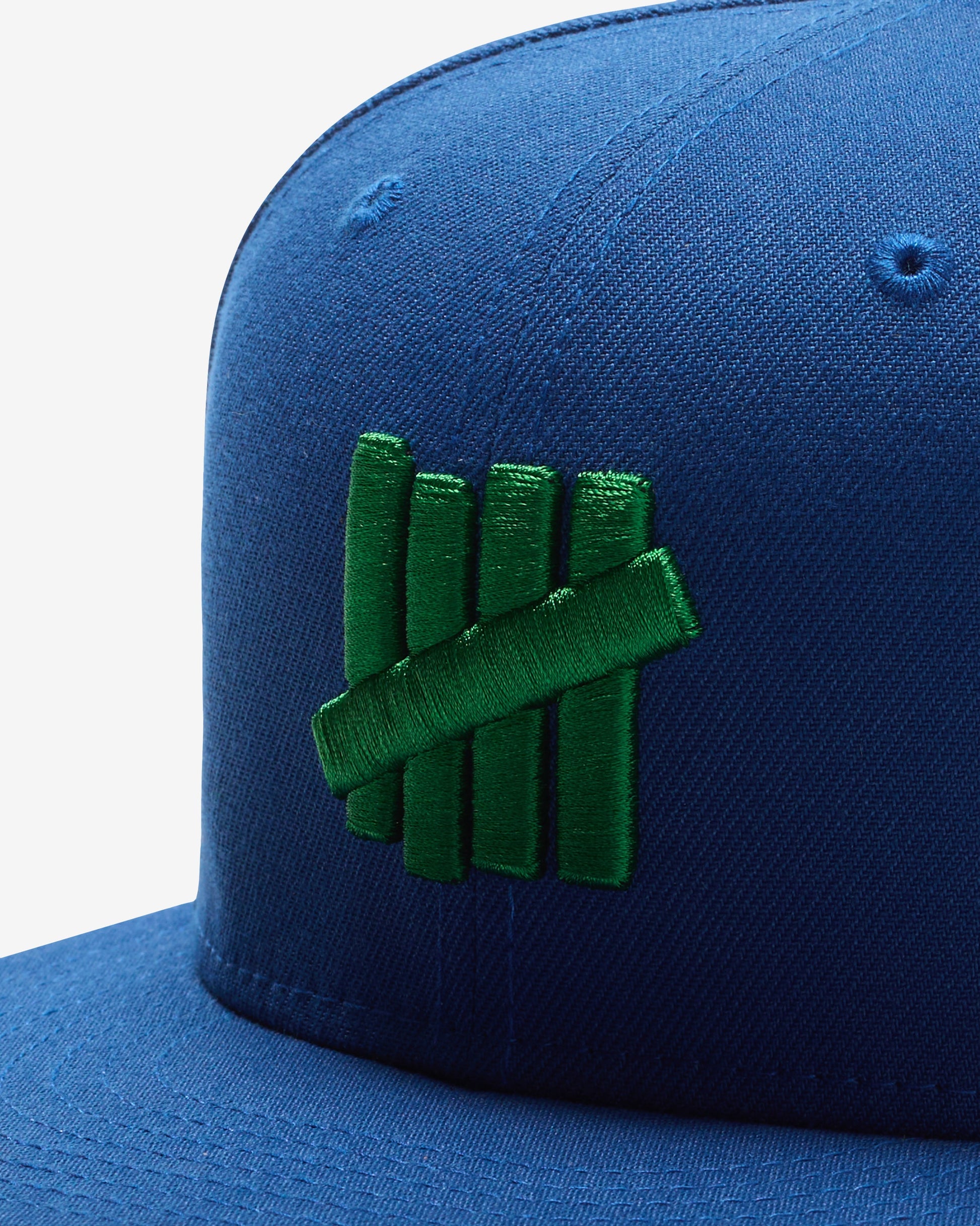 Undefeated Accessories - UNDEFEATED X NE CLASSIC ICON FITTED