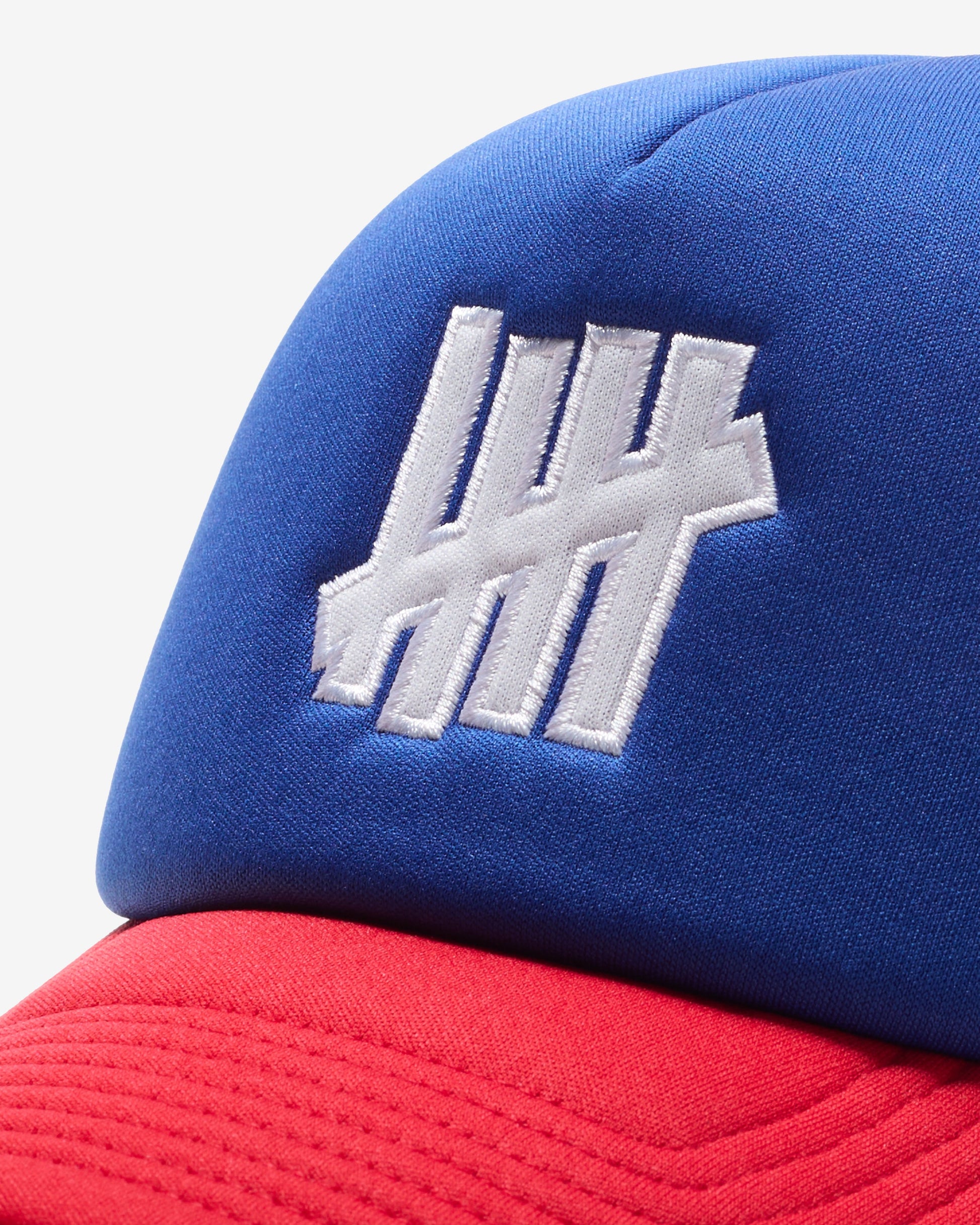 Undefeated Accessories - UNDEFEATED ICON TRUCKER