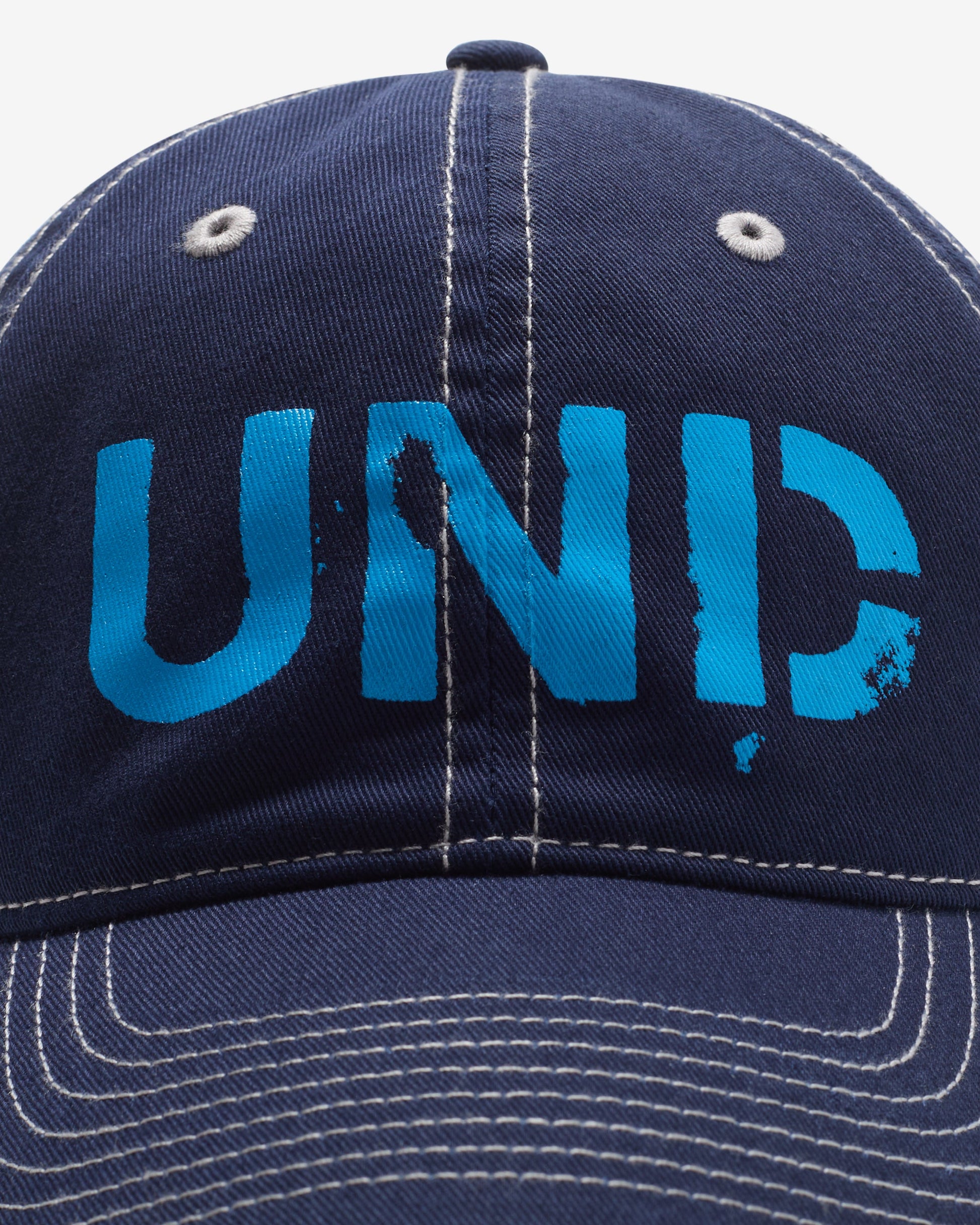 Undefeated Accessories - UNDEFEATED DISTRESSED STRAPBACK