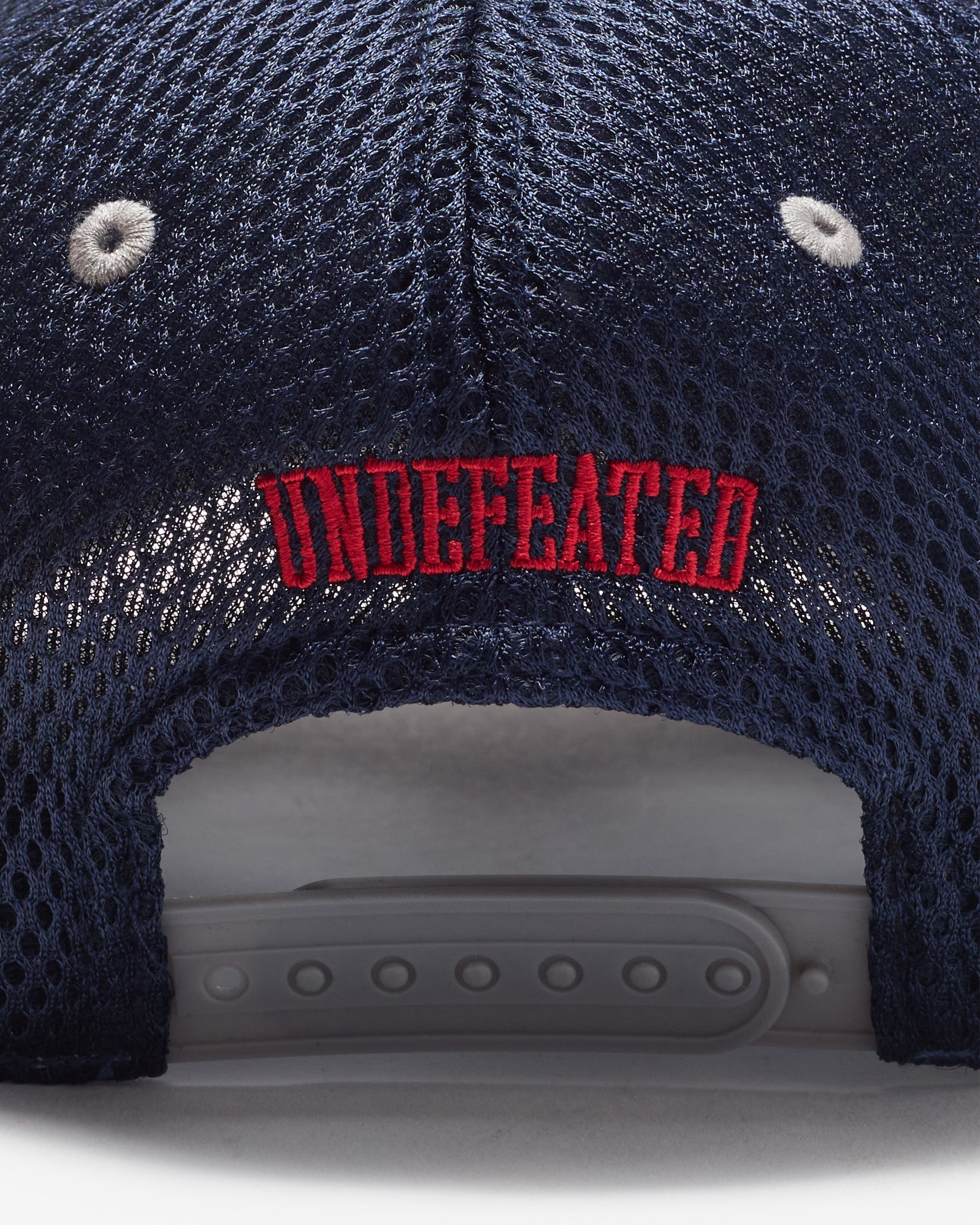 Undefeated Accessories - UNDEFEATED ICON MESH SNAPBACK
