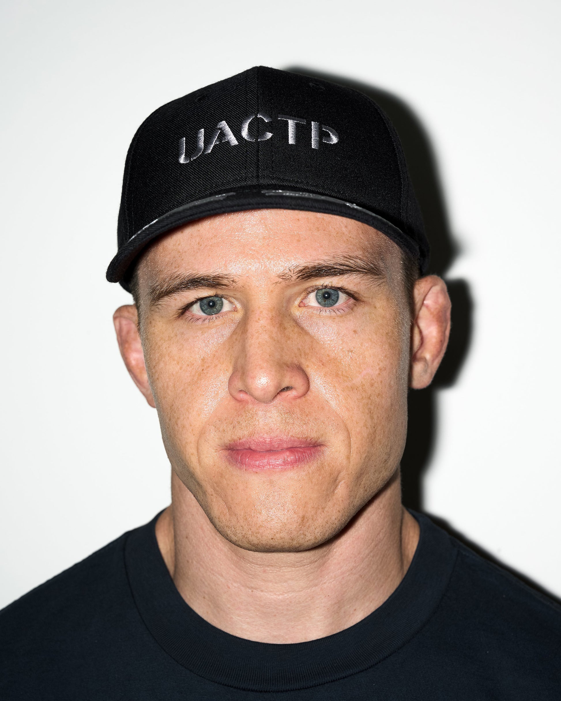 Undefeated Accessories - UACTP X GARDAR EIDE EINARSSON STENCIL SNAPBACK