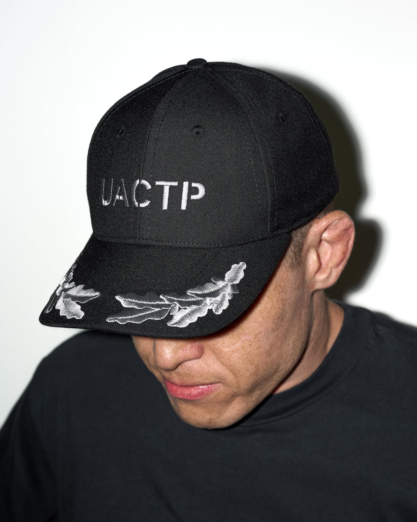 Undefeated Accessories - UACTP X GARDAR EIDE EINARSSON STENCIL SNAPBACK