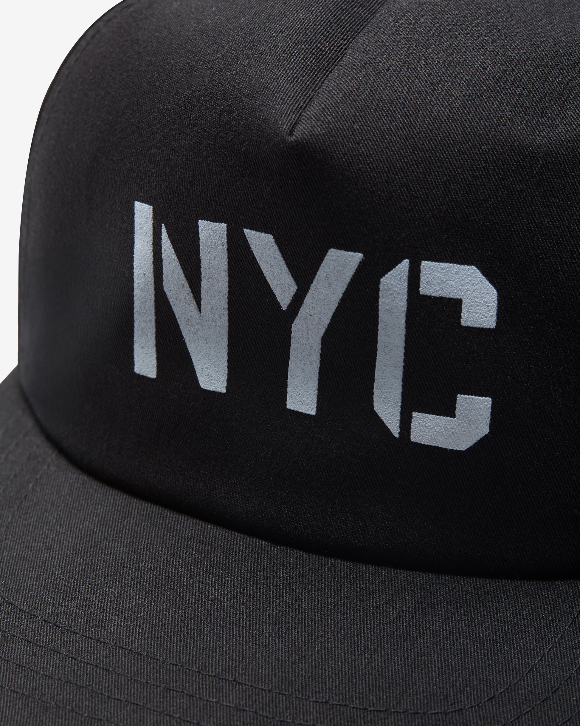 Undefeated Accessories - UNDEFEATED REGIONAL STENCIL SNAPBACK - NY - BLACK
