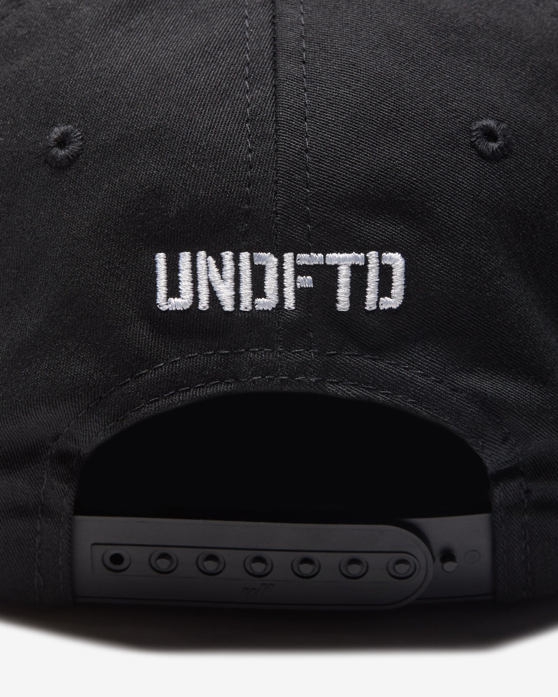 Undefeated Accessories - UNDEFEATED REGIONAL STENCIL SNAPBACK - NY - BLACK