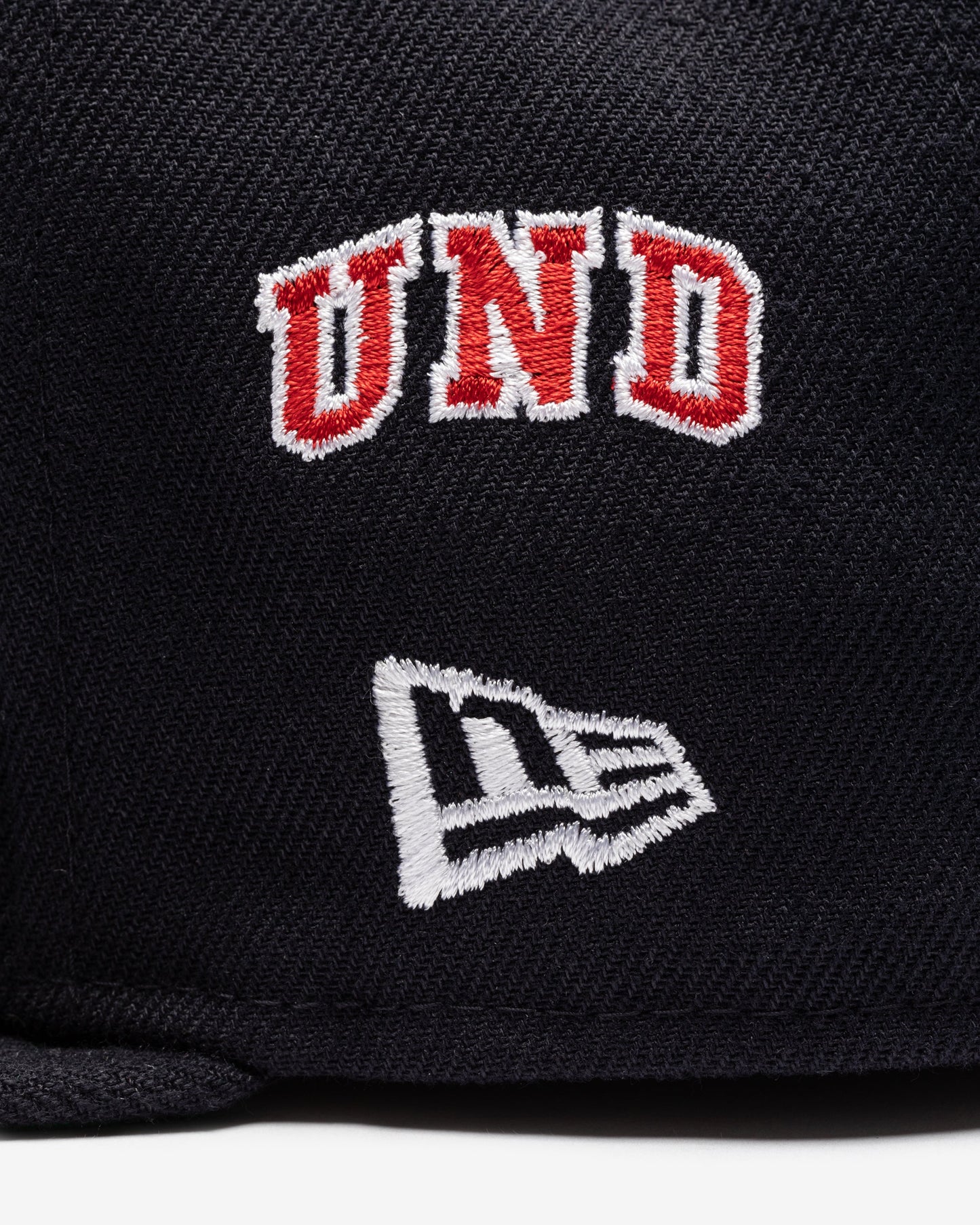 Undefeated Accessories - UNDEFEATED X NE X MLB FITTED - CLEVELAND INDIANS