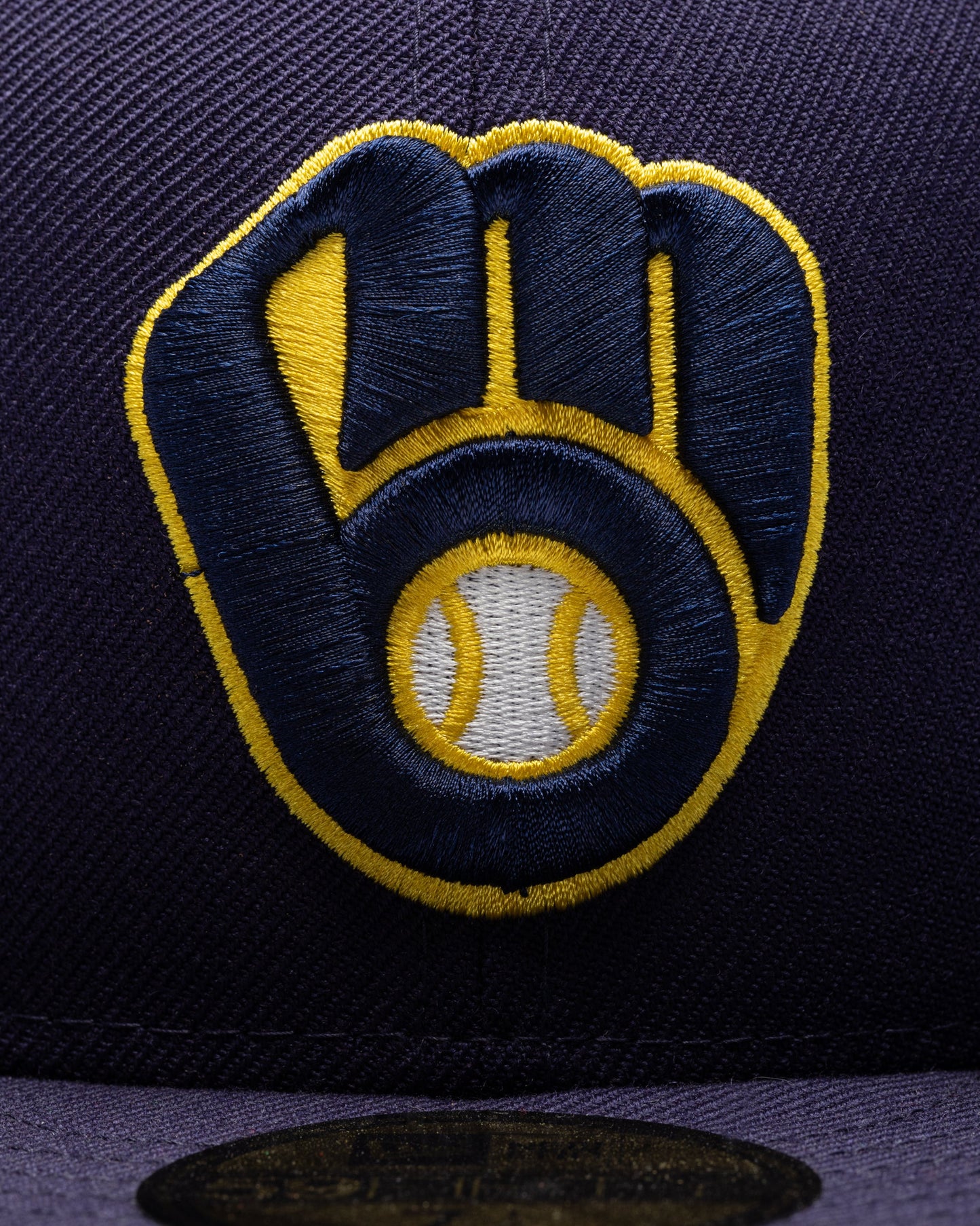 Undefeated Accessories - UNDEFEATED X NE X MLB FITTED - MILWAUKEE BREWERS