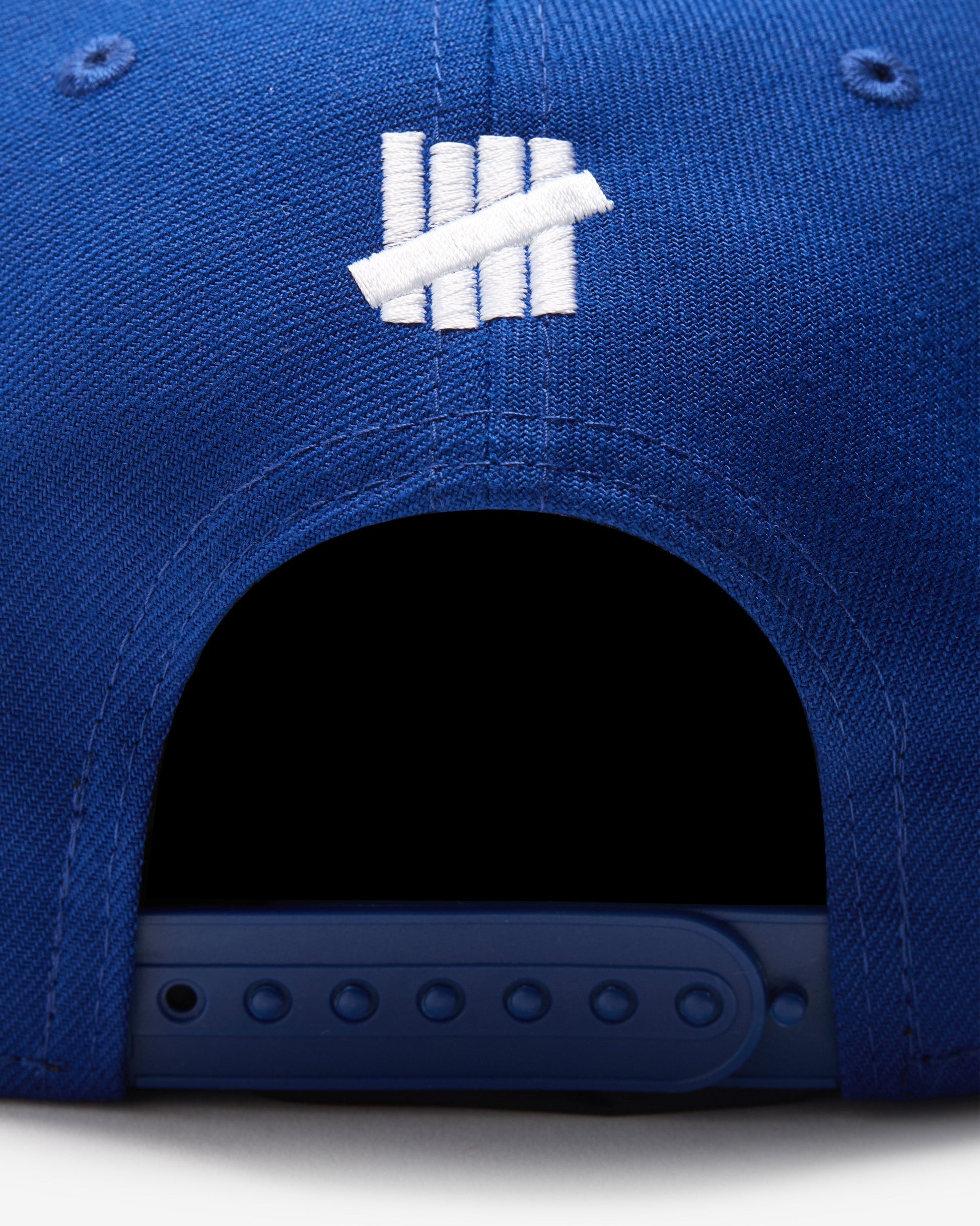 Undefeated Accessories - UNDEFEATED X BCFC NE OLD ENGLISH SNAPBACK