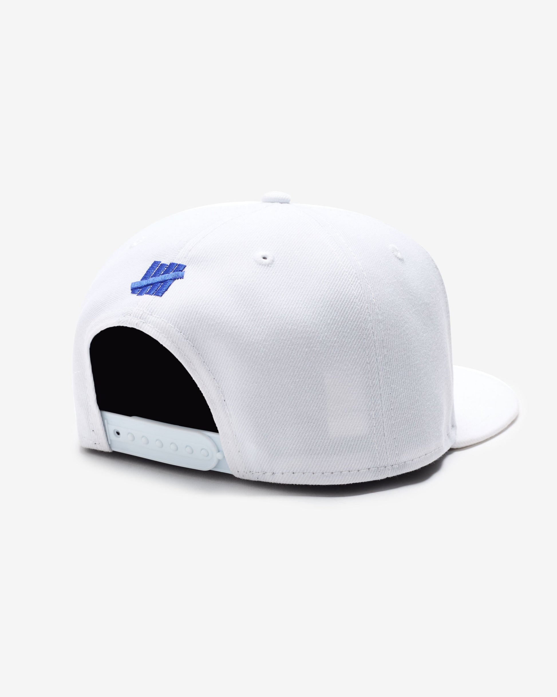Undefeated Accessories - UNDEFEATED X BCFC NE OLD ENGLISH SNAPBACK