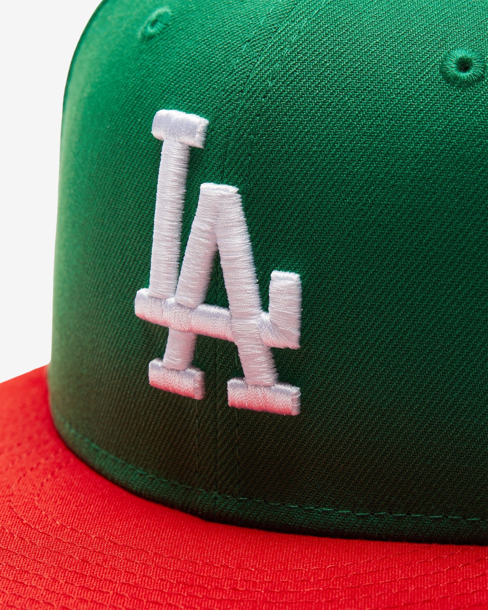 Undefeated Accessories - UNDEFEATED X NEW ERA DODGERS FITTED - KELLY GREEN