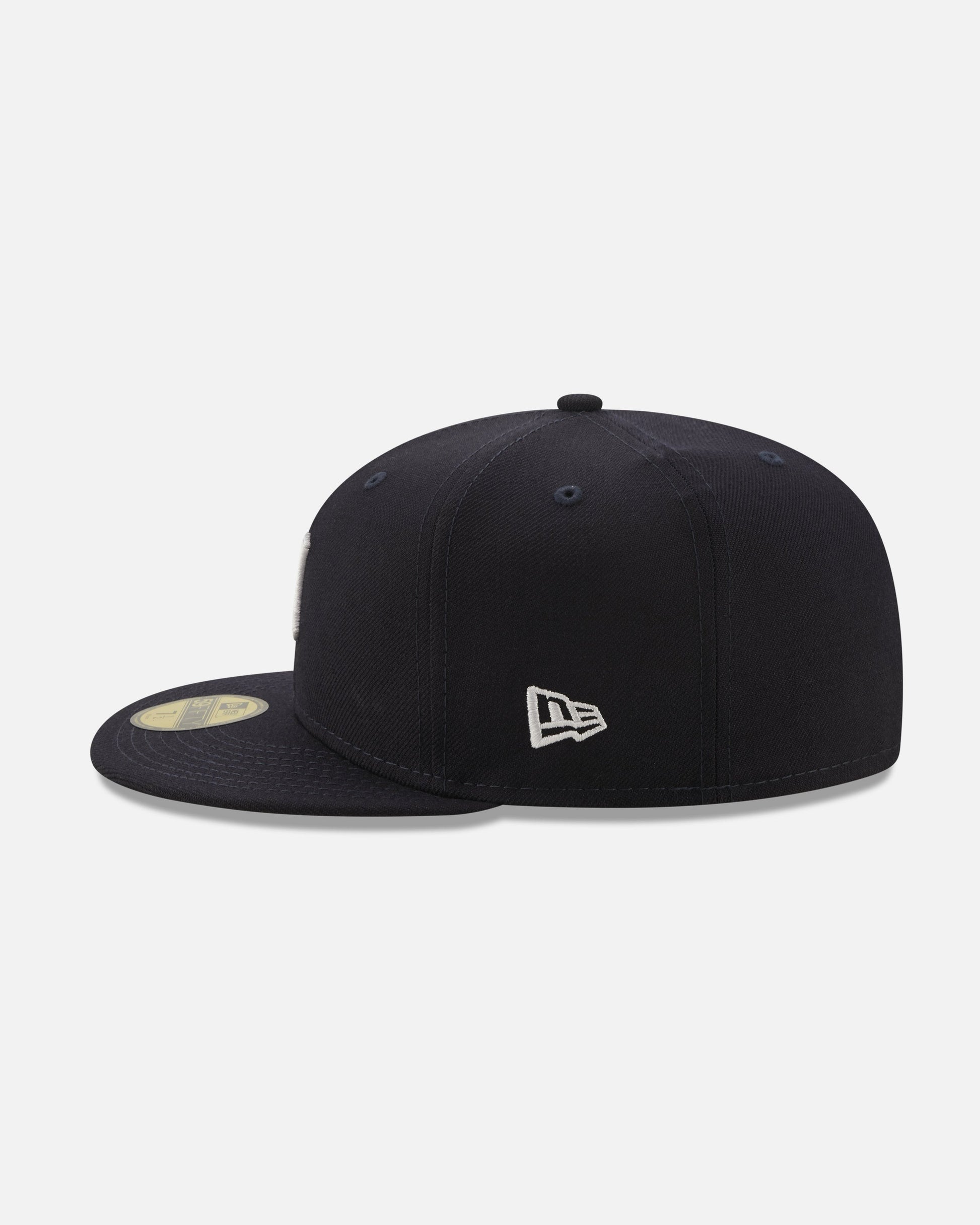 Undefeated Accessories - NEW ERA LOGO HISTORY 59FIFTY FITTED - NEW YORK YANKEES (1998)