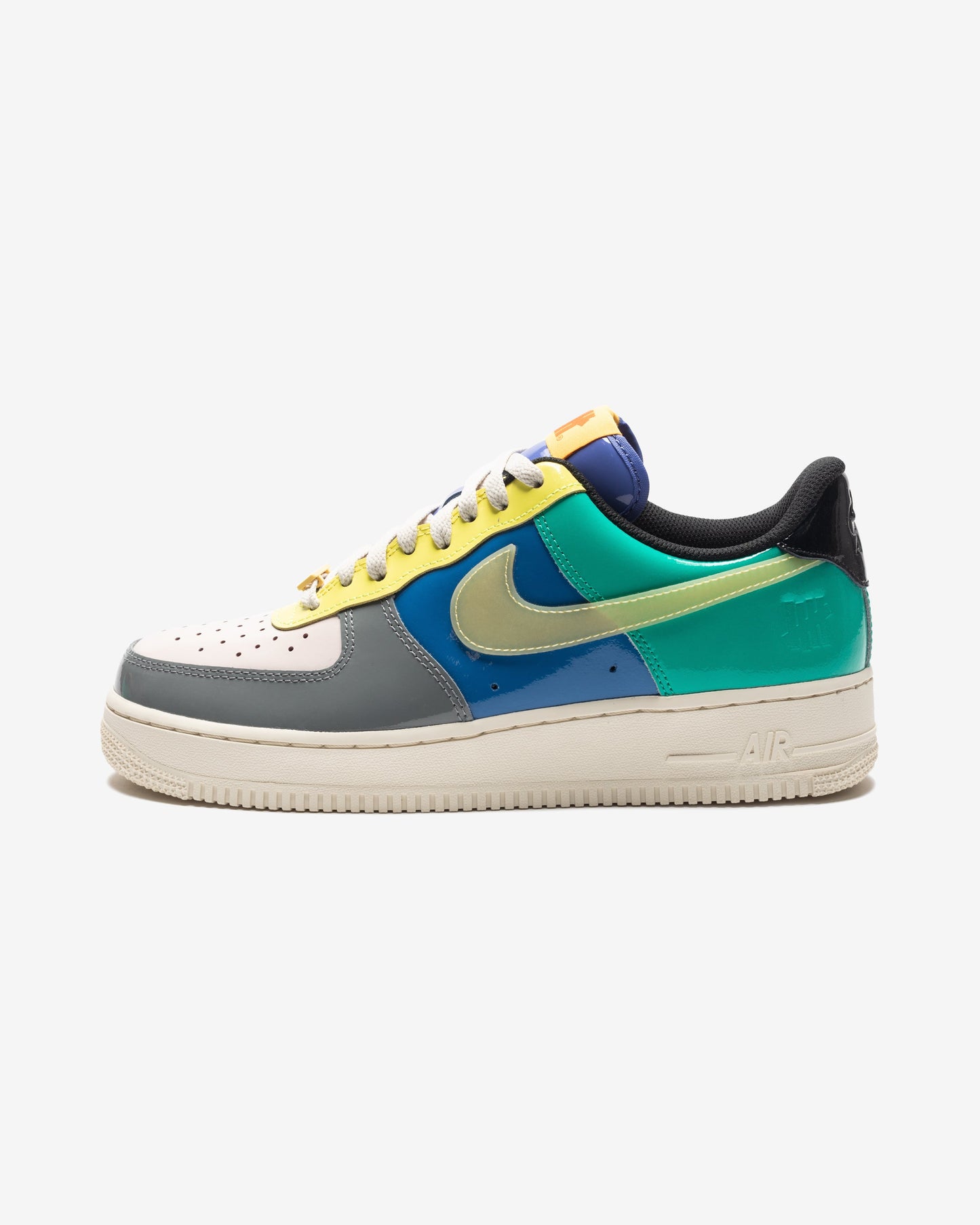 Undefeated Footwear - UNDEFEATED X NIKE AIR FORCE 1 LOW SP - SMOKEGREY/ GOLD/ MULTI