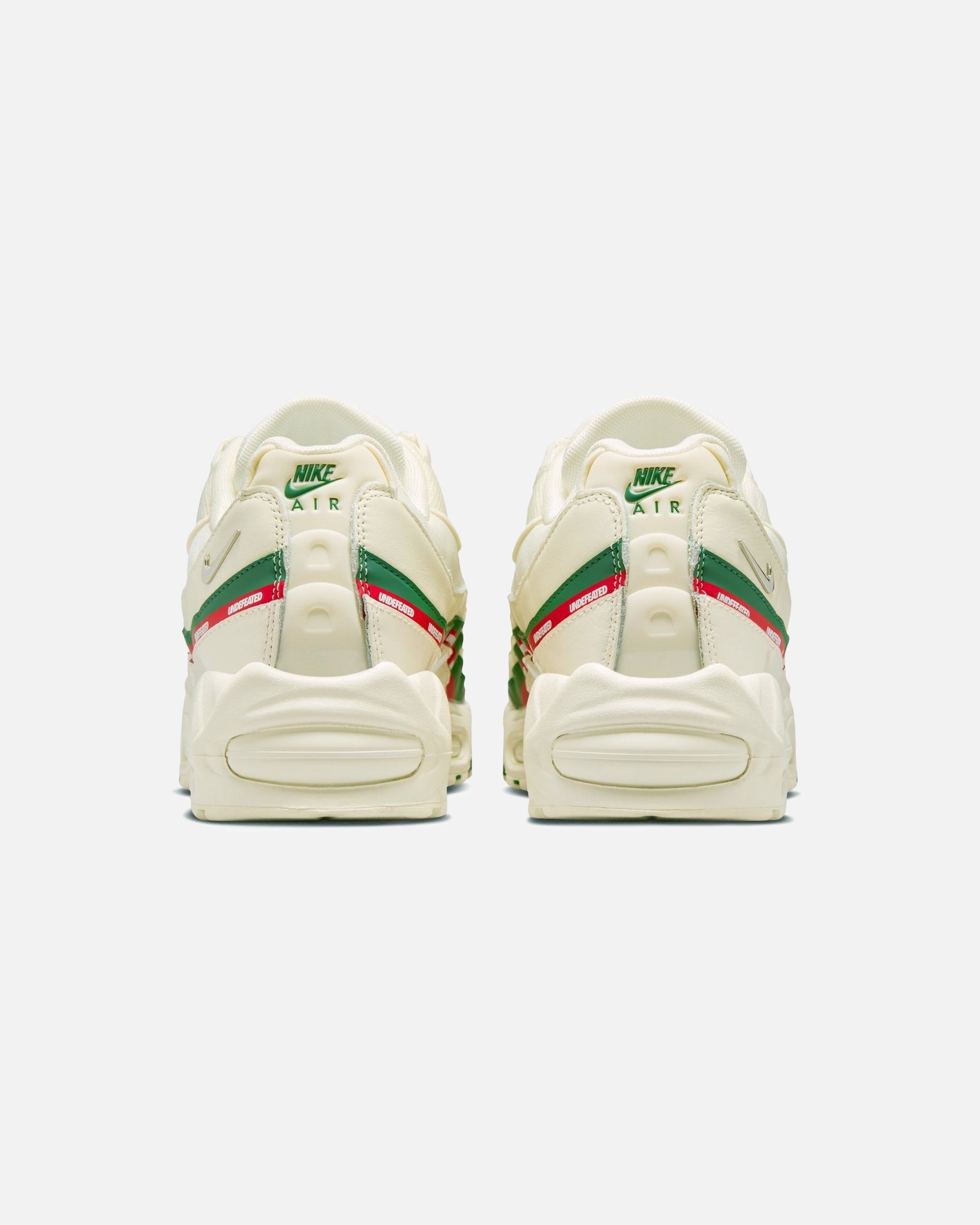 Undefeated Footwear - UNDEFEATED X NIKE AIR MAX 95 SP - SAIL/ METALLICSILVER