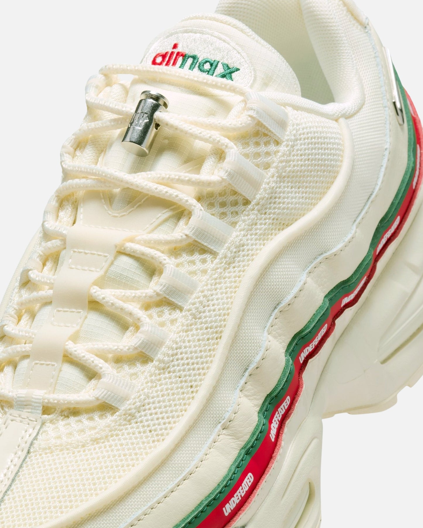 Undefeated Footwear - UNDEFEATED X NIKE AIR MAX 95 SP - SAIL/ METALLICSILVER
