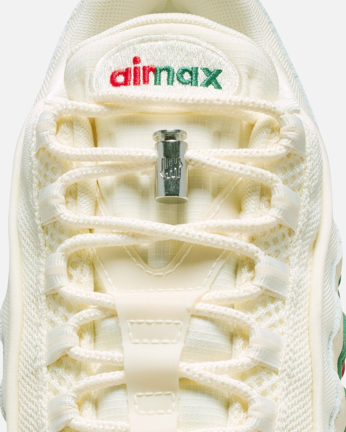 Undefeated Footwear - UNDEFEATED X NIKE AIR MAX 95 SP - SAIL/ METALLICSILVER