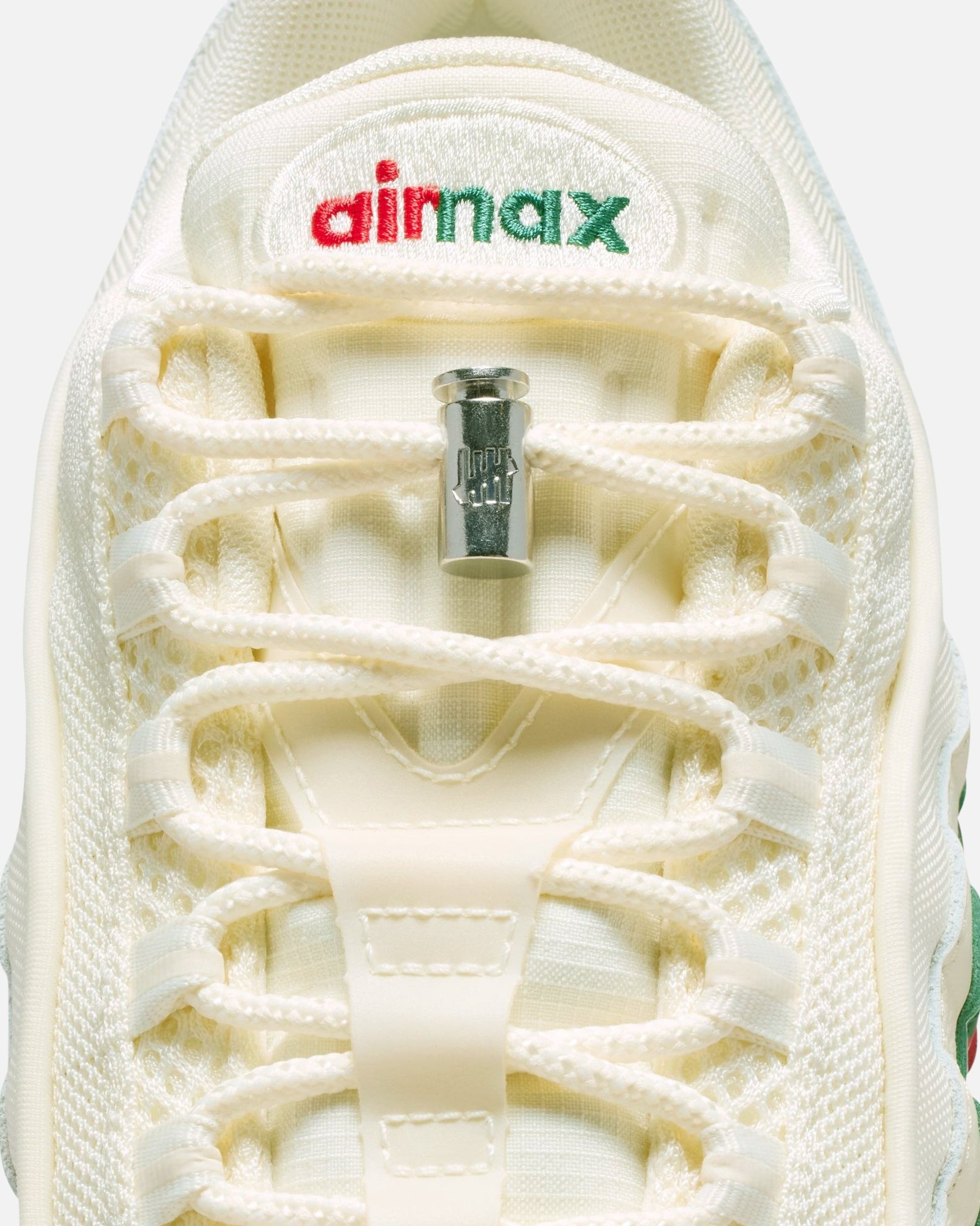 Undefeated Footwear - UNDEFEATED X NIKE AIR MAX 95 SP - SAIL/ METALLICSILVER