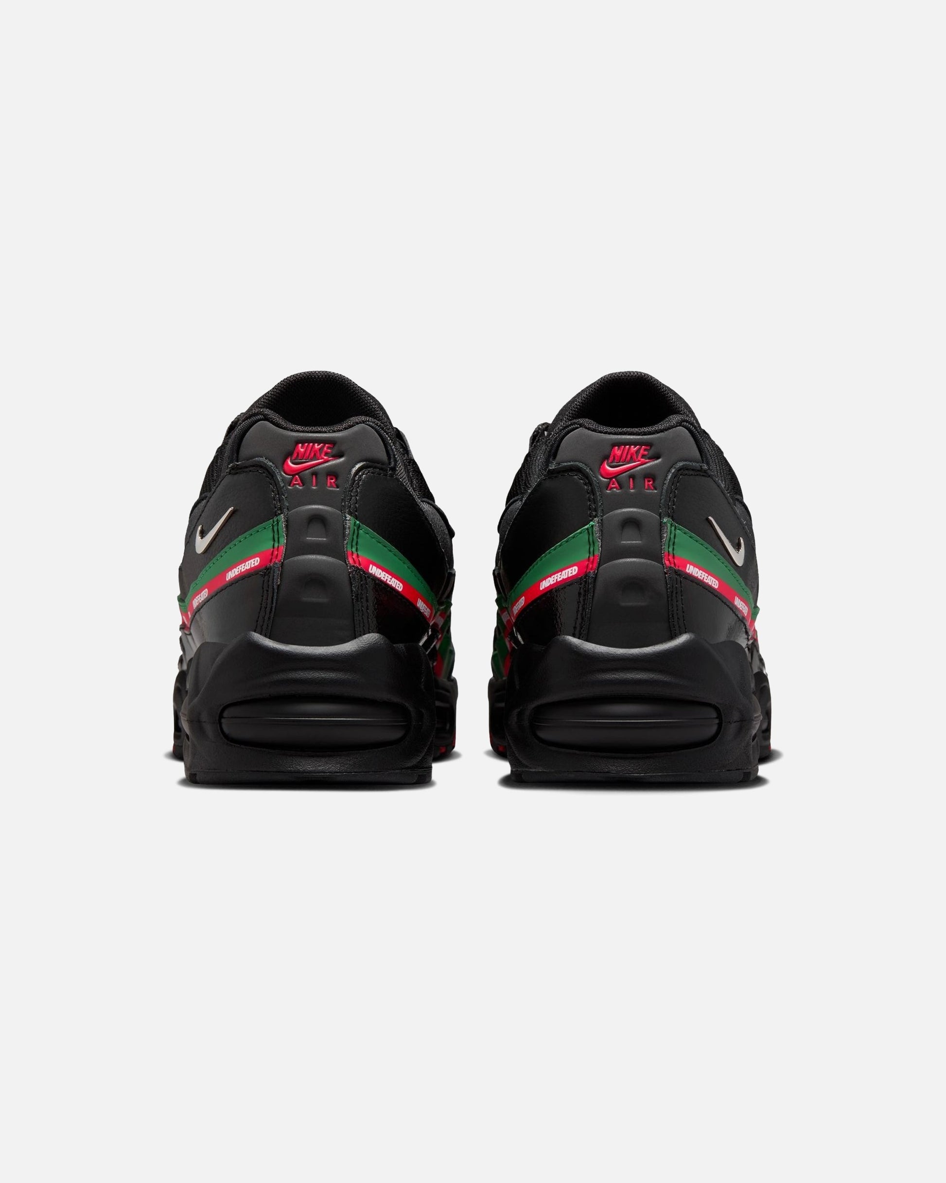 Undefeated Footwear - UNDEFEATED X NIKE AIR MAX 95 SP - BLACK/ METALLICSILVER