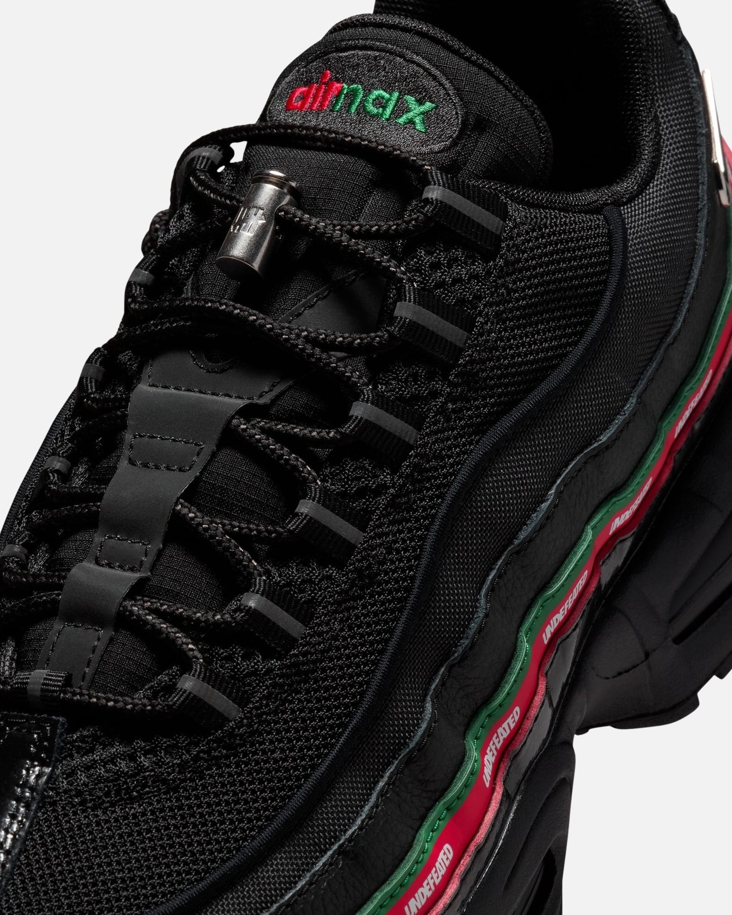 Undefeated Footwear - UNDEFEATED X NIKE AIR MAX 95 SP - BLACK/ METALLICSILVER