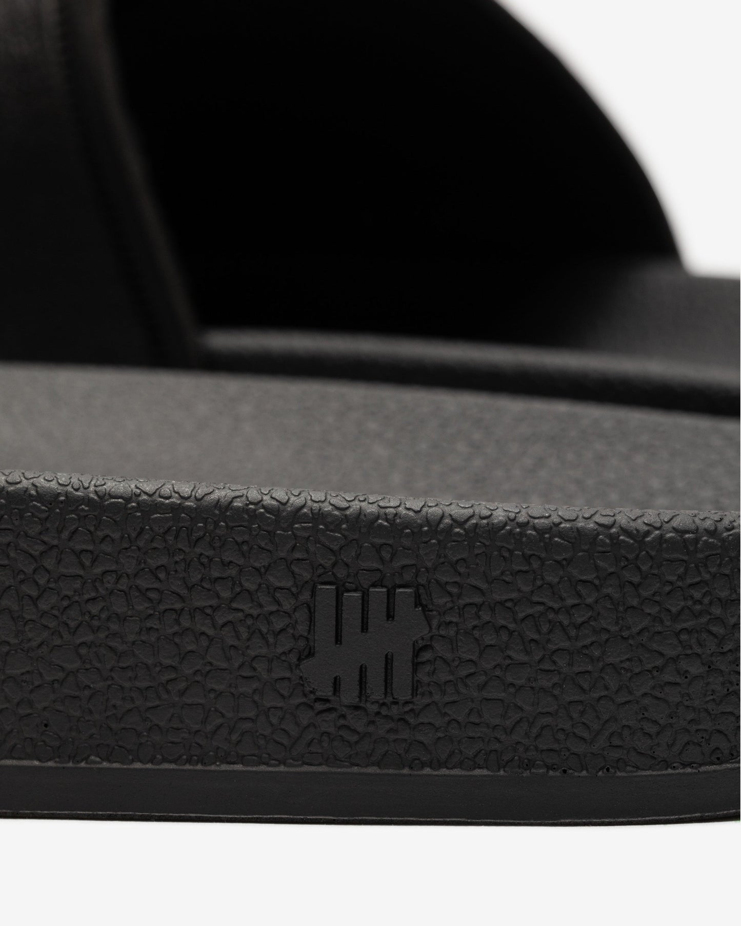 Undefeated Footwear - UNDEFEATED ICON CLASSIC SLIDE