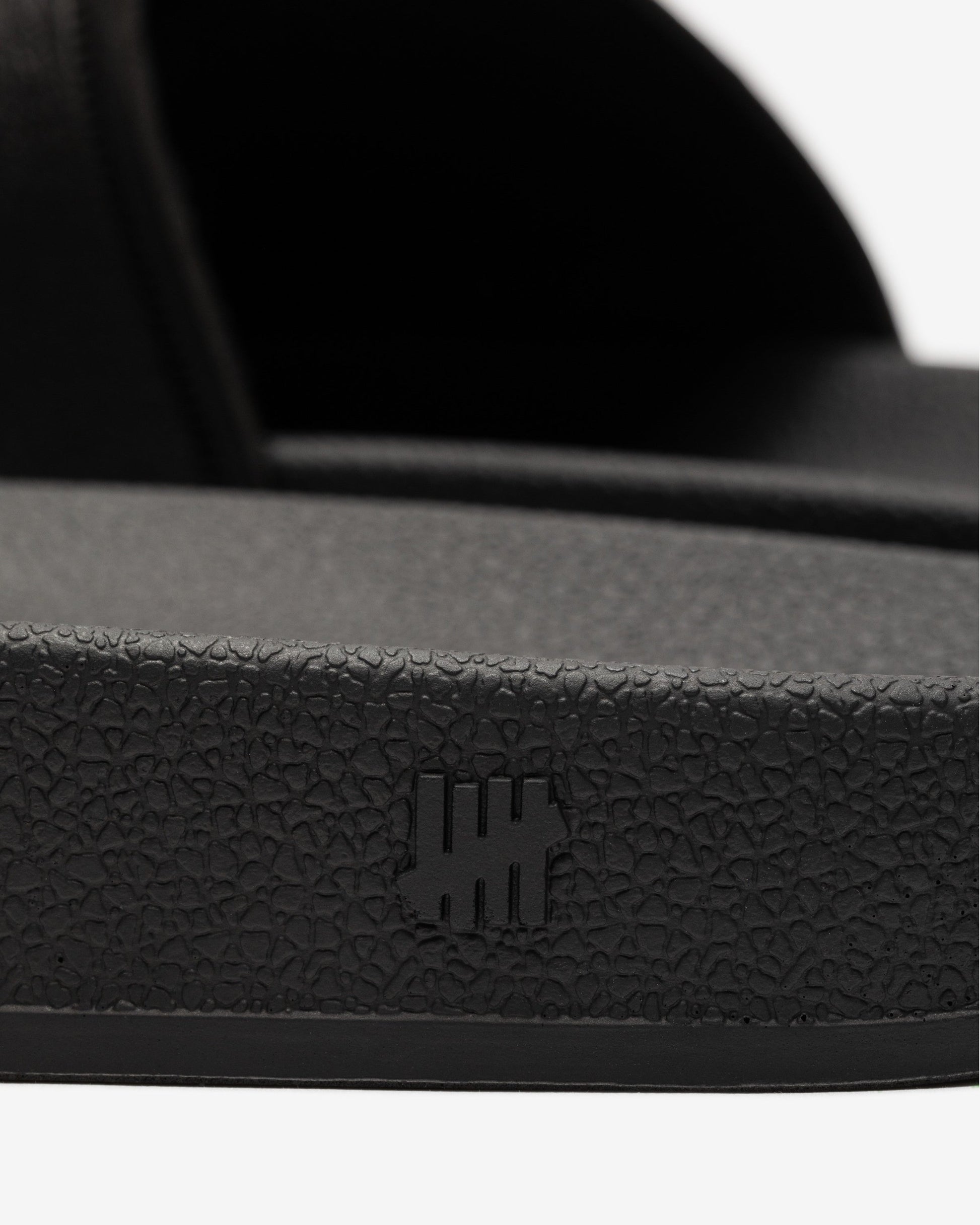 Undefeated Footwear - UNDEFEATED ICON CLASSIC SLIDE