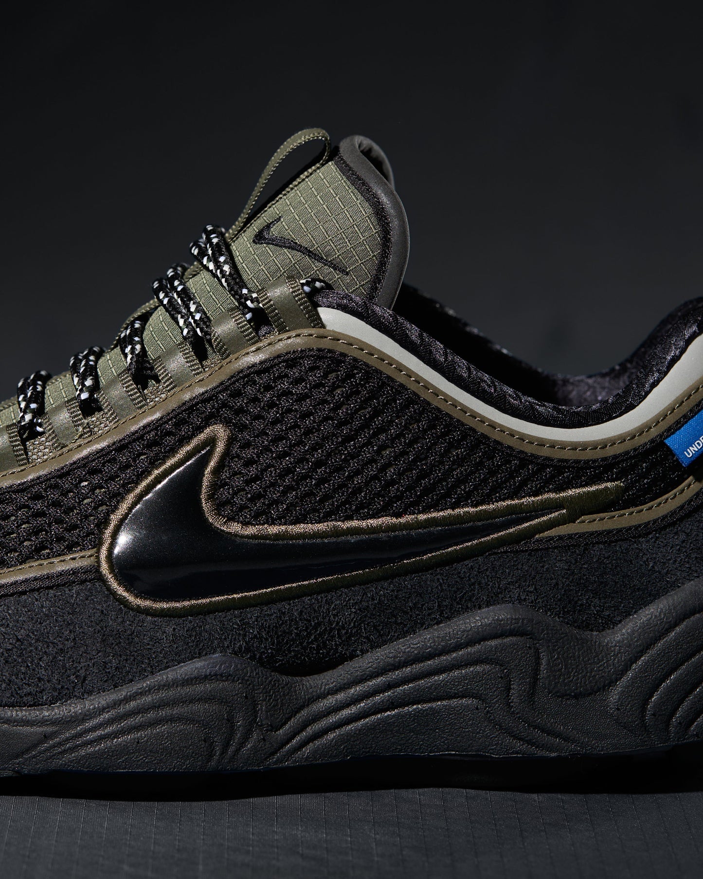 Undefeated Footwear - UNDEFEATED X NIKE AIR ZOOM SPIRIDON - CARGOKHAKI/ BLACK