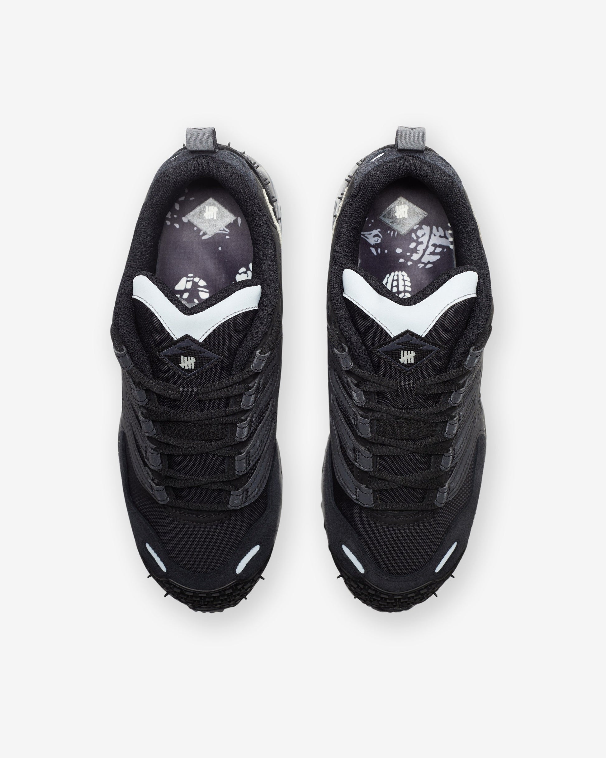 Undefeated Footwear - UNDEFEATED X NIKE AIR TERRA HUMARA - BLACK/ COCONUTMILK