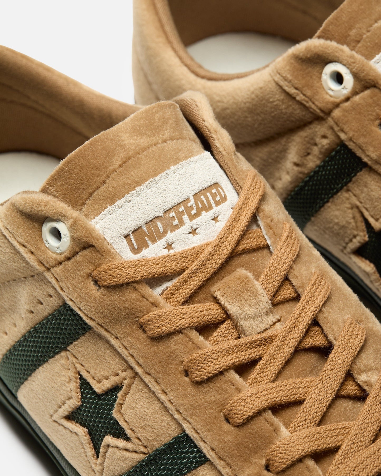 Undefeated Footwear - UNDEFEATED X CONVERSE ONE STAR ACADEMY PRO OX - BROWN
